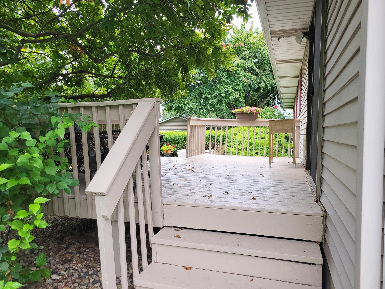 1701 N PALMETTO AVENUE, Marshfield, Wisconsin 54449, 3 Bedrooms Bedrooms, ,2 BathroomsBathrooms,Residential,For Sale,1701 N PALMETTO AVENUE,22503941