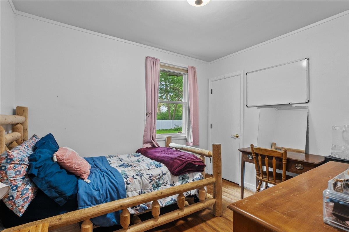 718 S DRAKE AVENUE, Marshfield, Wisconsin 54449-9999, 4 Bedrooms Bedrooms, ,3 BathroomsBathrooms,Residential,For Sale,718 S DRAKE AVENUE,22504034