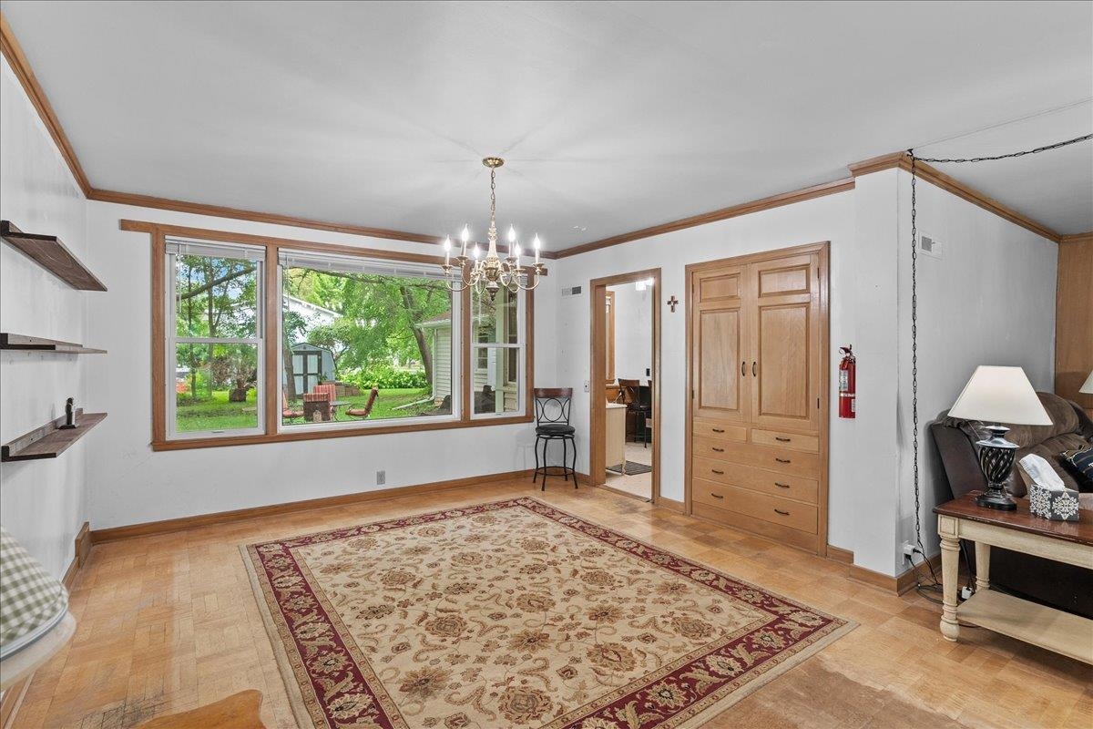 718 S DRAKE AVENUE, Marshfield, Wisconsin 54449-9999, 4 Bedrooms Bedrooms, ,3 BathroomsBathrooms,Residential,For Sale,718 S DRAKE AVENUE,22504034