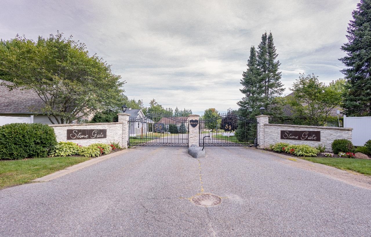 9602 LUXOR LANE, Weston, Wisconsin 54476, ,Land,For Sale,9602 LUXOR LANE,22504120