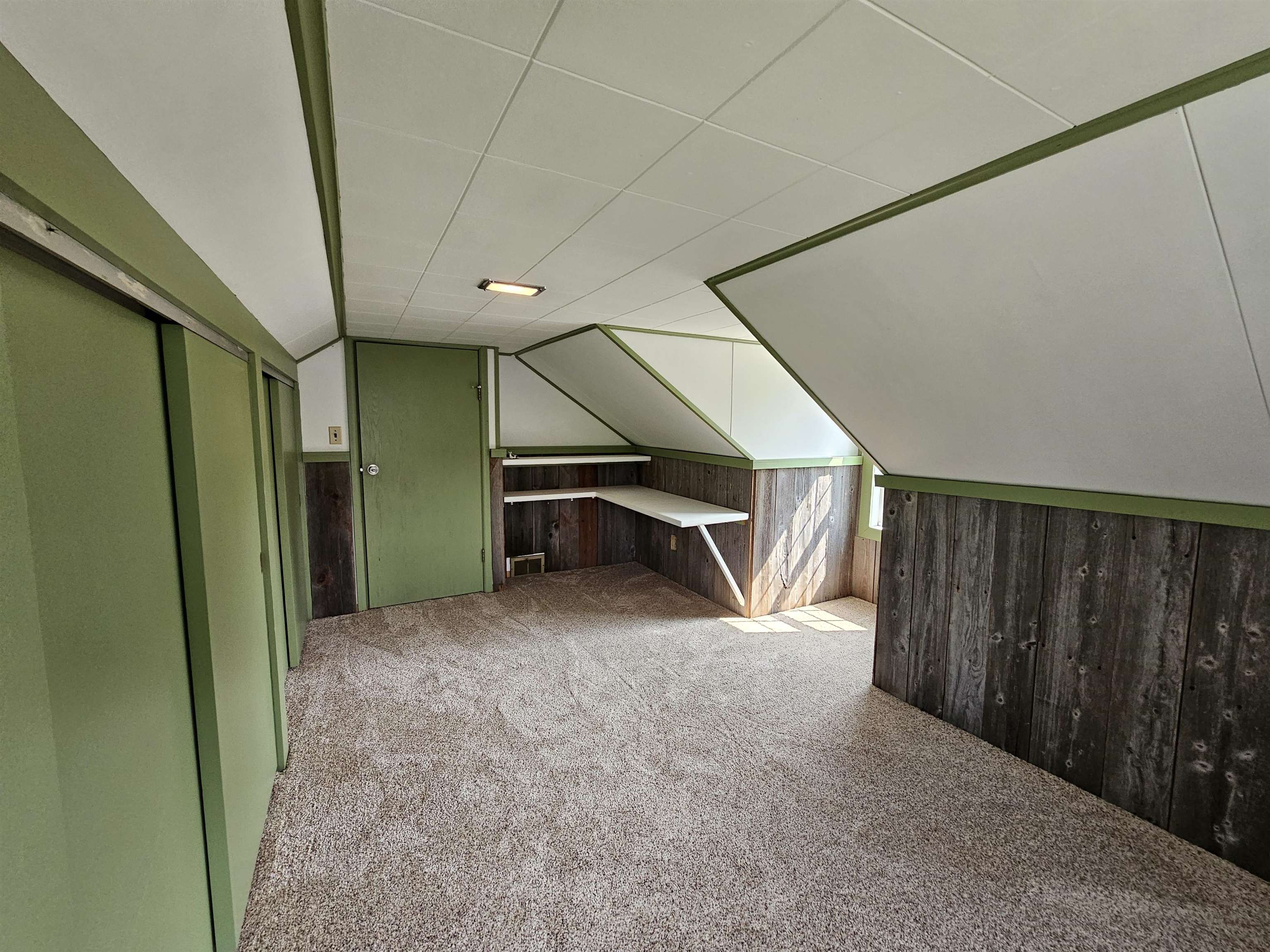 405 E PINE STREET, Medford, Wisconsin 54451, 3 Bedrooms Bedrooms, ,1 BathroomBathrooms,Residential,For Sale,405 E PINE STREET,22504181