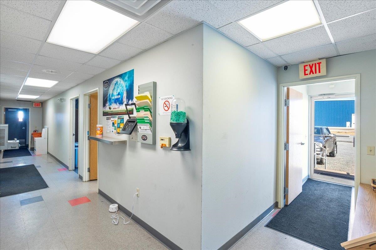 2402 S GALVIN AVENUE, Marshfield, Wisconsin 54449, ,Commercial/industrial,For Sale,2402 S GALVIN AVENUE,22504252