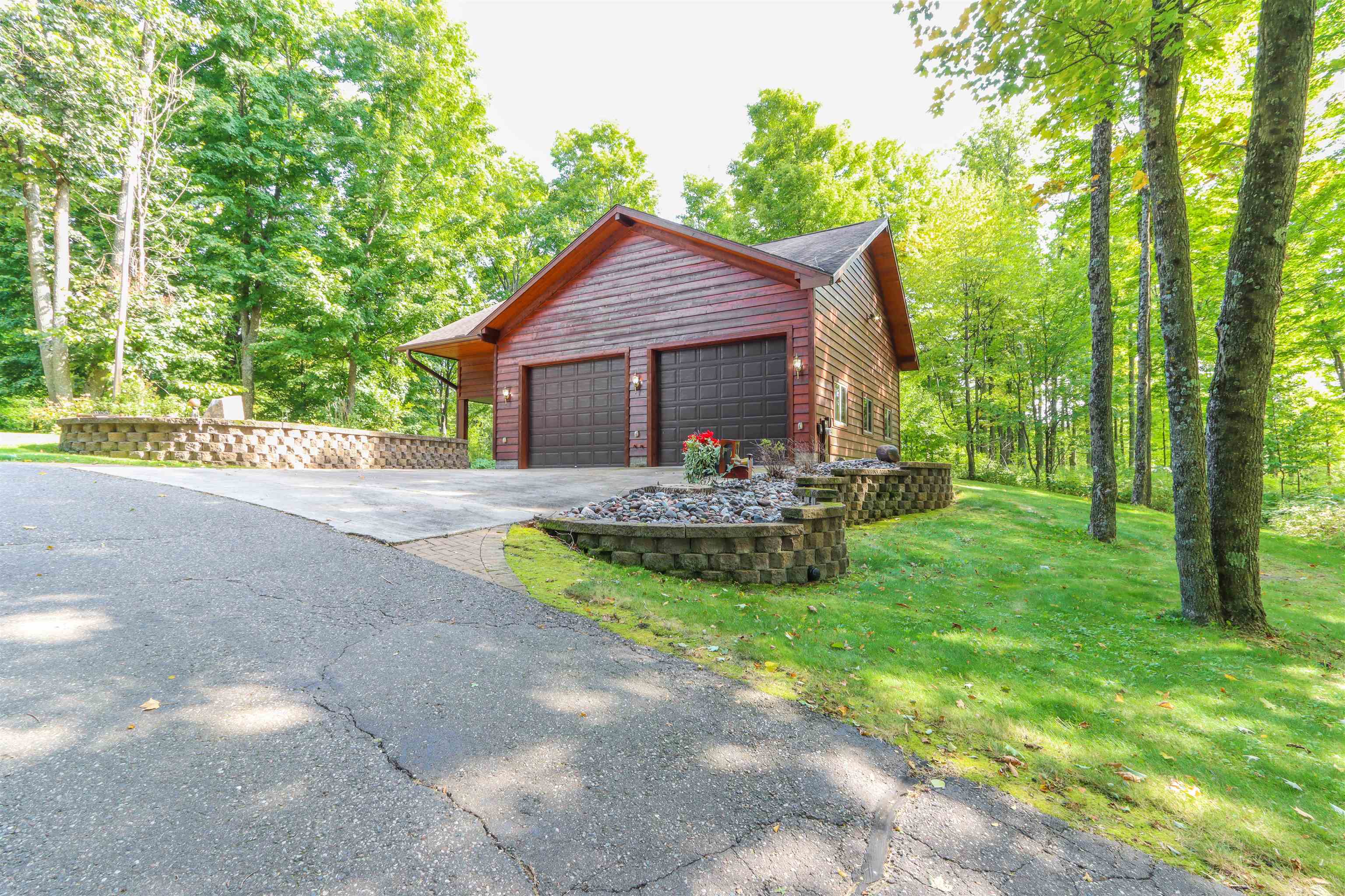 N9417 COUNTY ROAD H, Gleason, Wisconsin 54435, 3 Bedrooms Bedrooms, ,3 BathroomsBathrooms,Residential,For Sale,N9417 COUNTY ROAD H,22504316