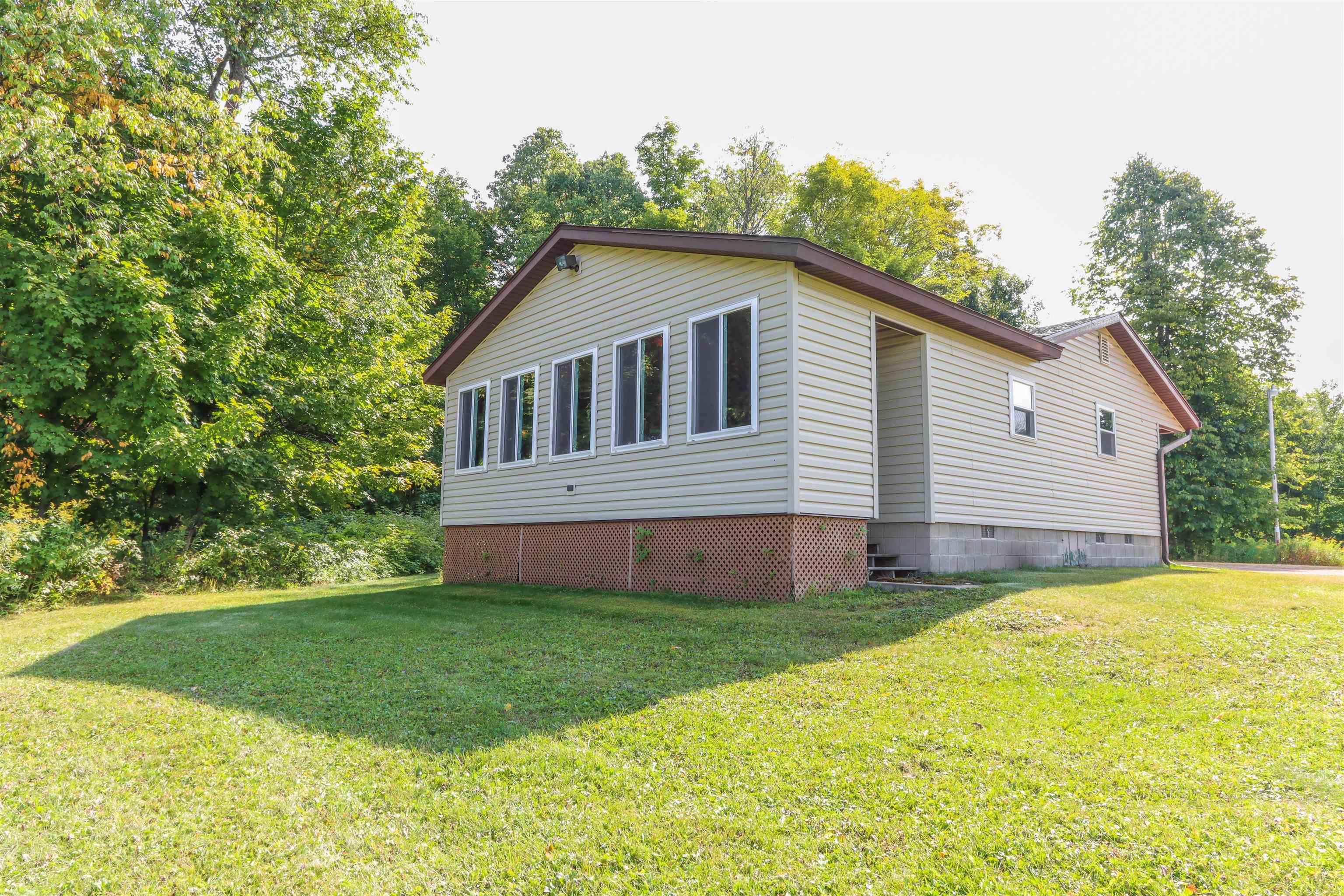 N9417 COUNTY ROAD H, Gleason, Wisconsin 54435, 3 Bedrooms Bedrooms, ,3 BathroomsBathrooms,Residential,For Sale,N9417 COUNTY ROAD H,22504316