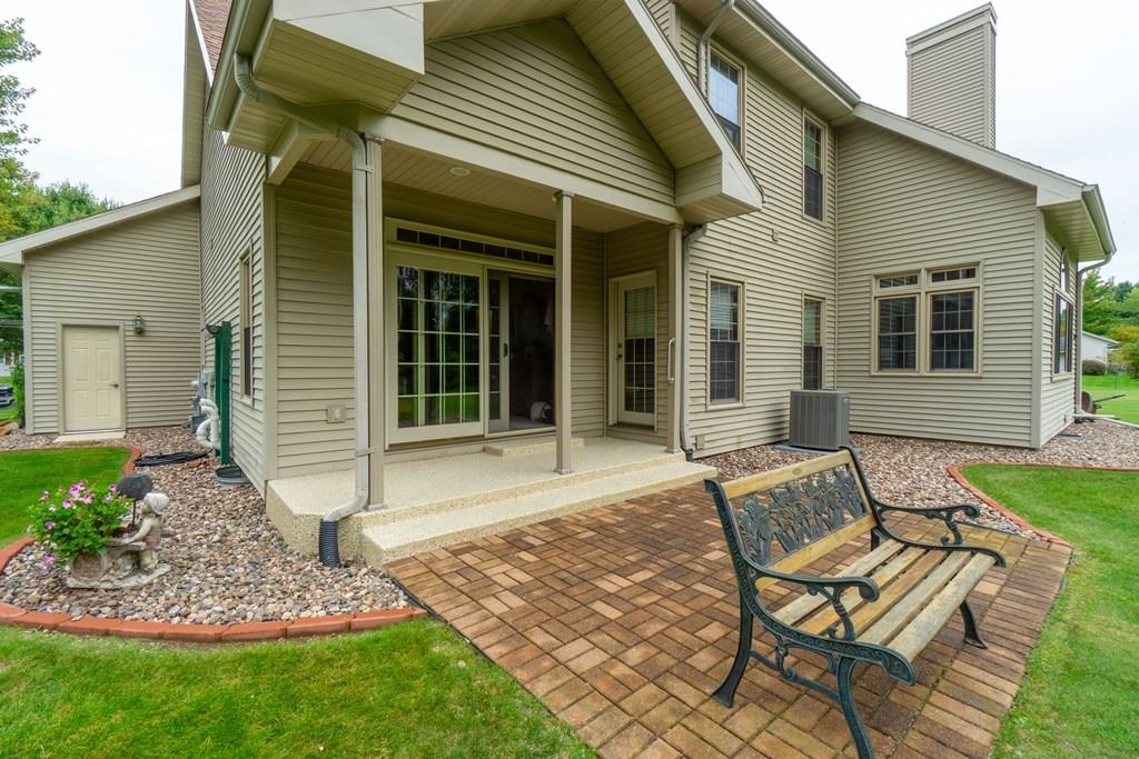 4615 RIB RIVER TRAIL, Wausau, Wisconsin 54401, 3 Bedrooms Bedrooms, ,4 BathroomsBathrooms,Residential,For Sale,4615 RIB RIVER TRAIL,22504323