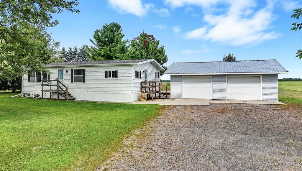 126300 COUNTY ROAD C, Stratford, Wisconsin 54484, 2 Bedrooms Bedrooms, ,1 BathroomBathrooms,Residential,For Sale,126300 COUNTY ROAD C,22504384