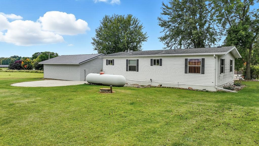 126300 COUNTY ROAD C, Stratford, Wisconsin 54484, 2 Bedrooms Bedrooms, ,1 BathroomBathrooms,Residential,For Sale,126300 COUNTY ROAD C,22504384