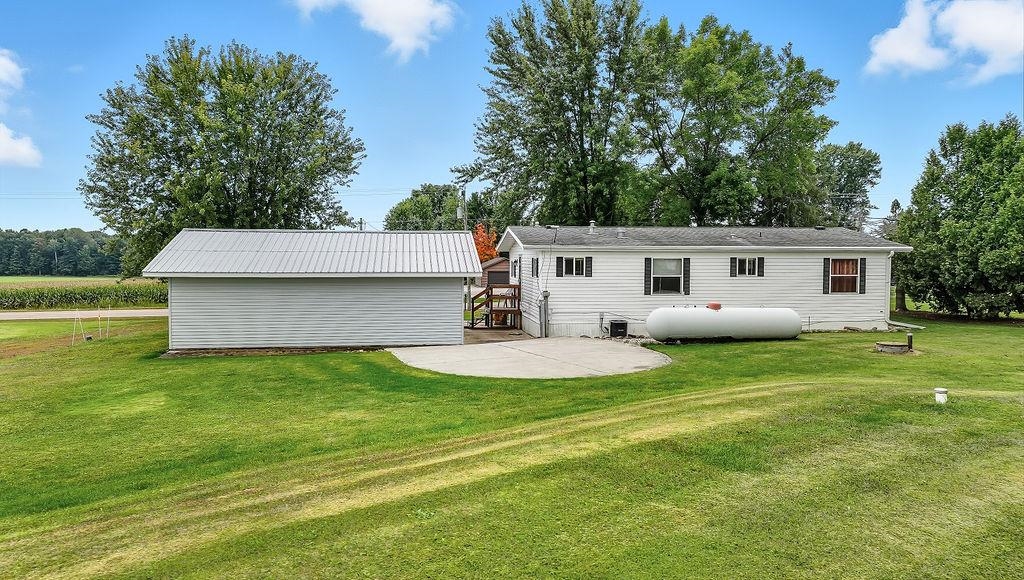 126300 COUNTY ROAD C, Stratford, Wisconsin 54484, 2 Bedrooms Bedrooms, ,1 BathroomBathrooms,Residential,For Sale,126300 COUNTY ROAD C,22504384
