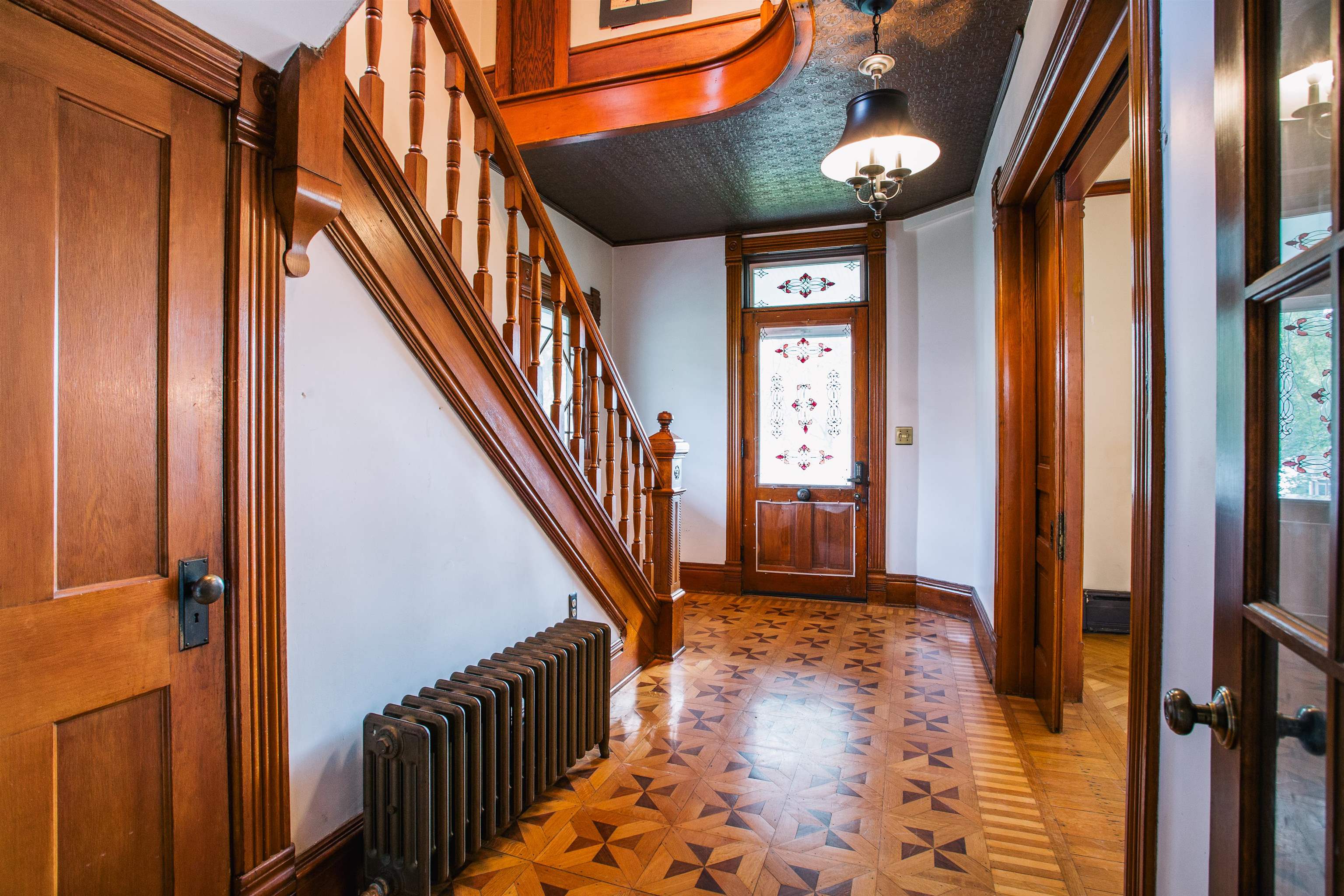 202 CLAY STREET, Neillsville, Wisconsin 54456, 4 Bedrooms Bedrooms, ,3 BathroomsBathrooms,Residential,For Sale,202 CLAY STREET,22504422