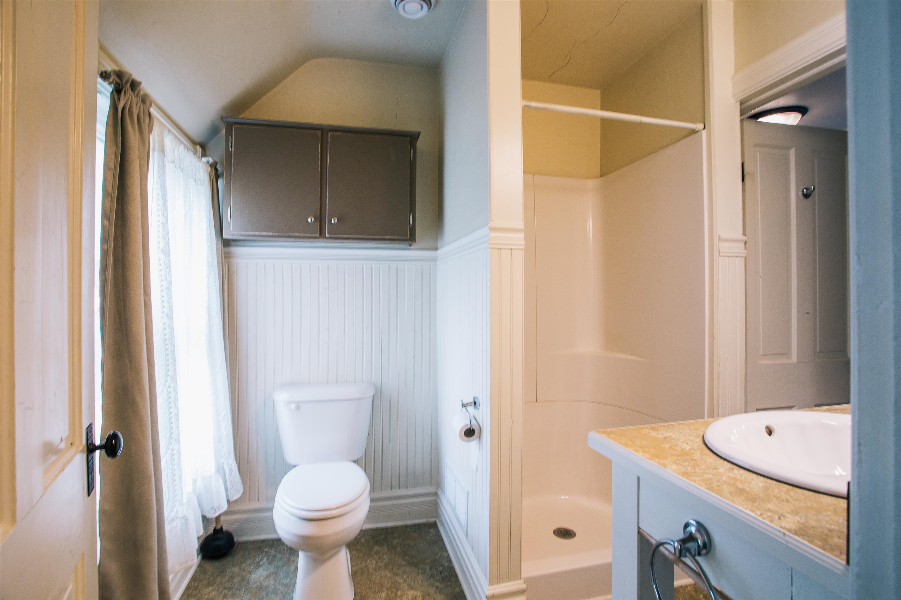 202 CLAY STREET, Neillsville, Wisconsin 54456, 4 Bedrooms Bedrooms, ,3 BathroomsBathrooms,Residential,For Sale,202 CLAY STREET,22504422