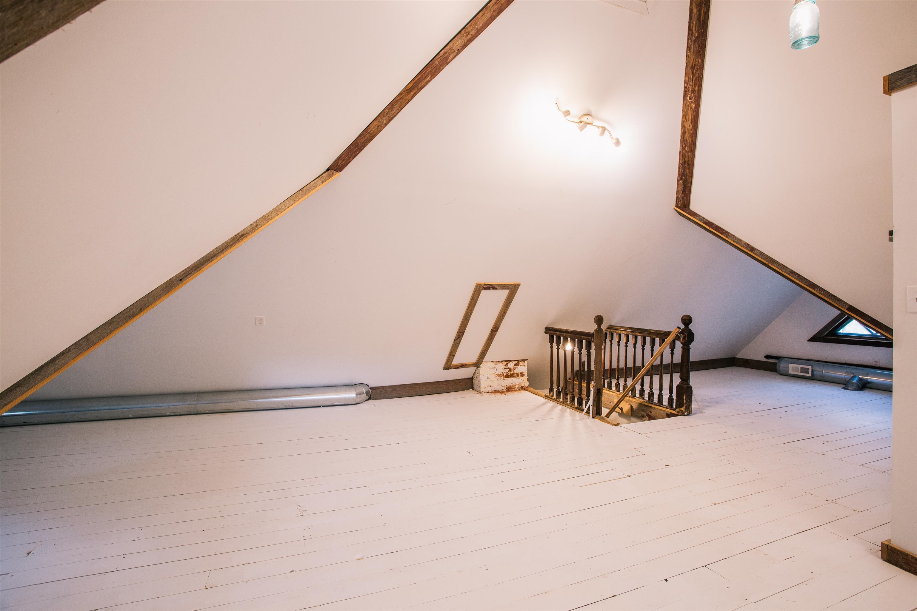 202 CLAY STREET, Neillsville, Wisconsin 54456, 4 Bedrooms Bedrooms, ,3 BathroomsBathrooms,Residential,For Sale,202 CLAY STREET,22504422