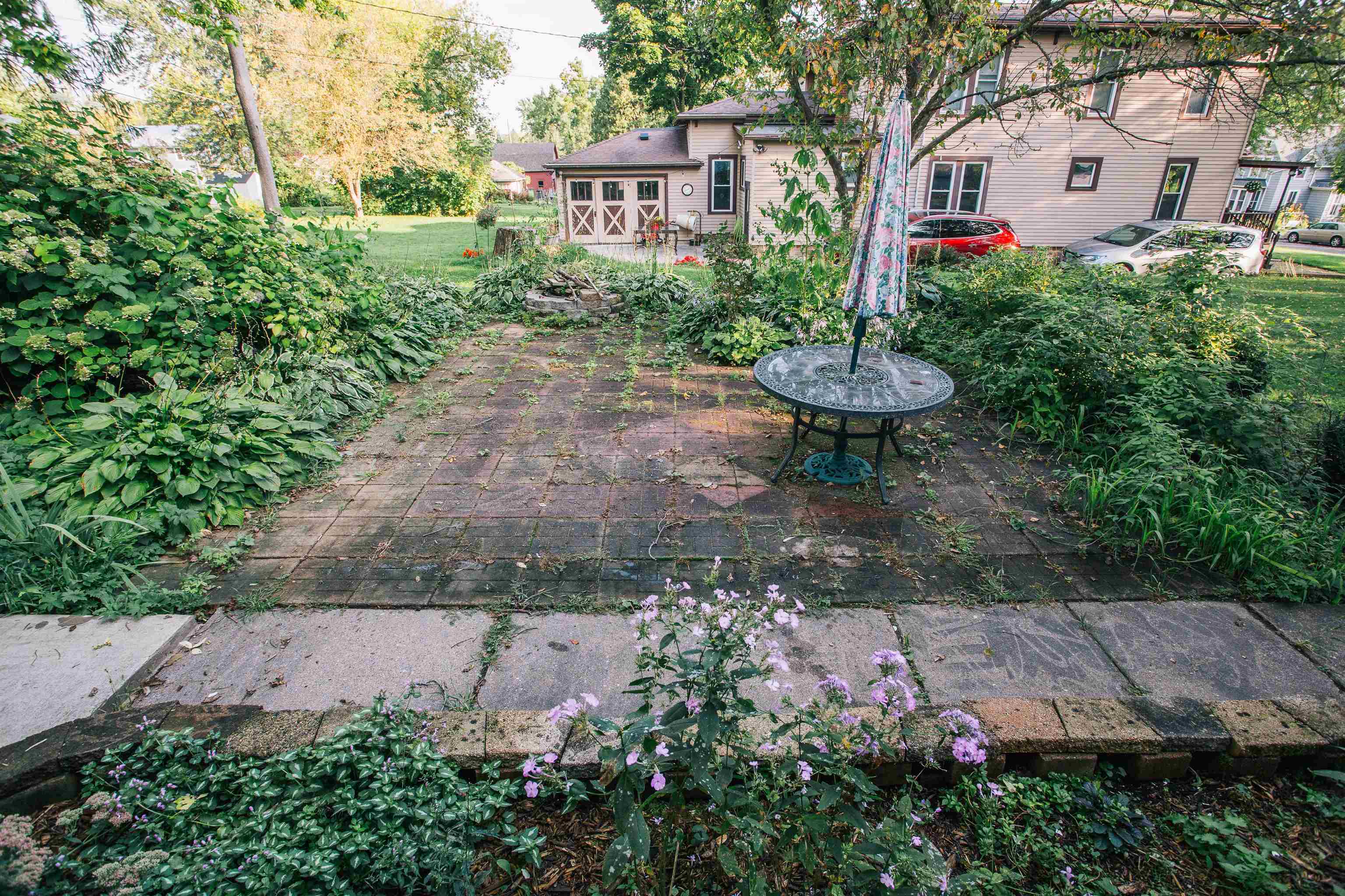 202 CLAY STREET, Neillsville, Wisconsin 54456, 4 Bedrooms Bedrooms, ,3 BathroomsBathrooms,Residential,For Sale,202 CLAY STREET,22504422