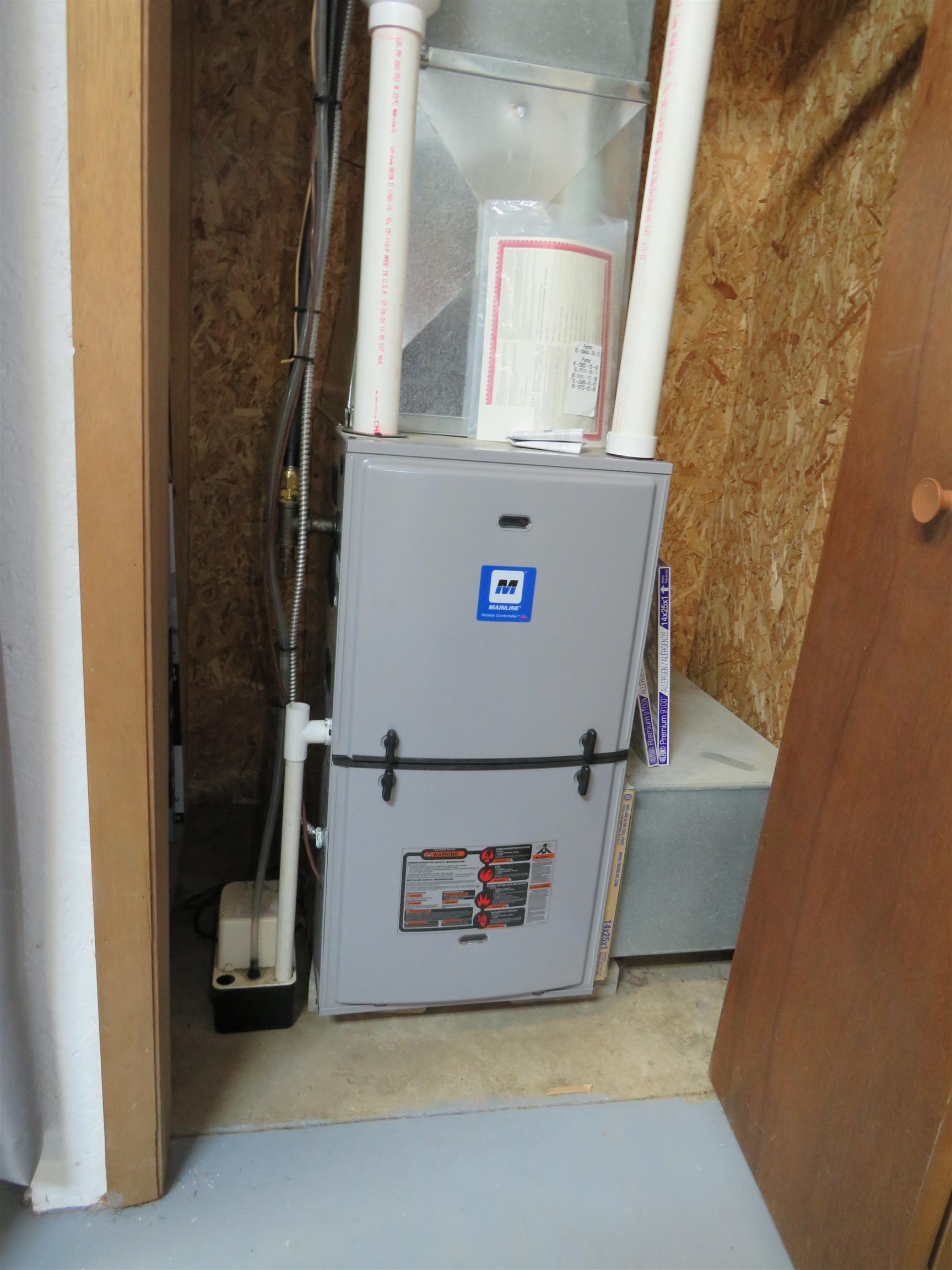 1230 ELM STREET, Antigo, Wisconsin 54409, ,Commercial/industrial,For Sale,1230 ELM STREET,22504478