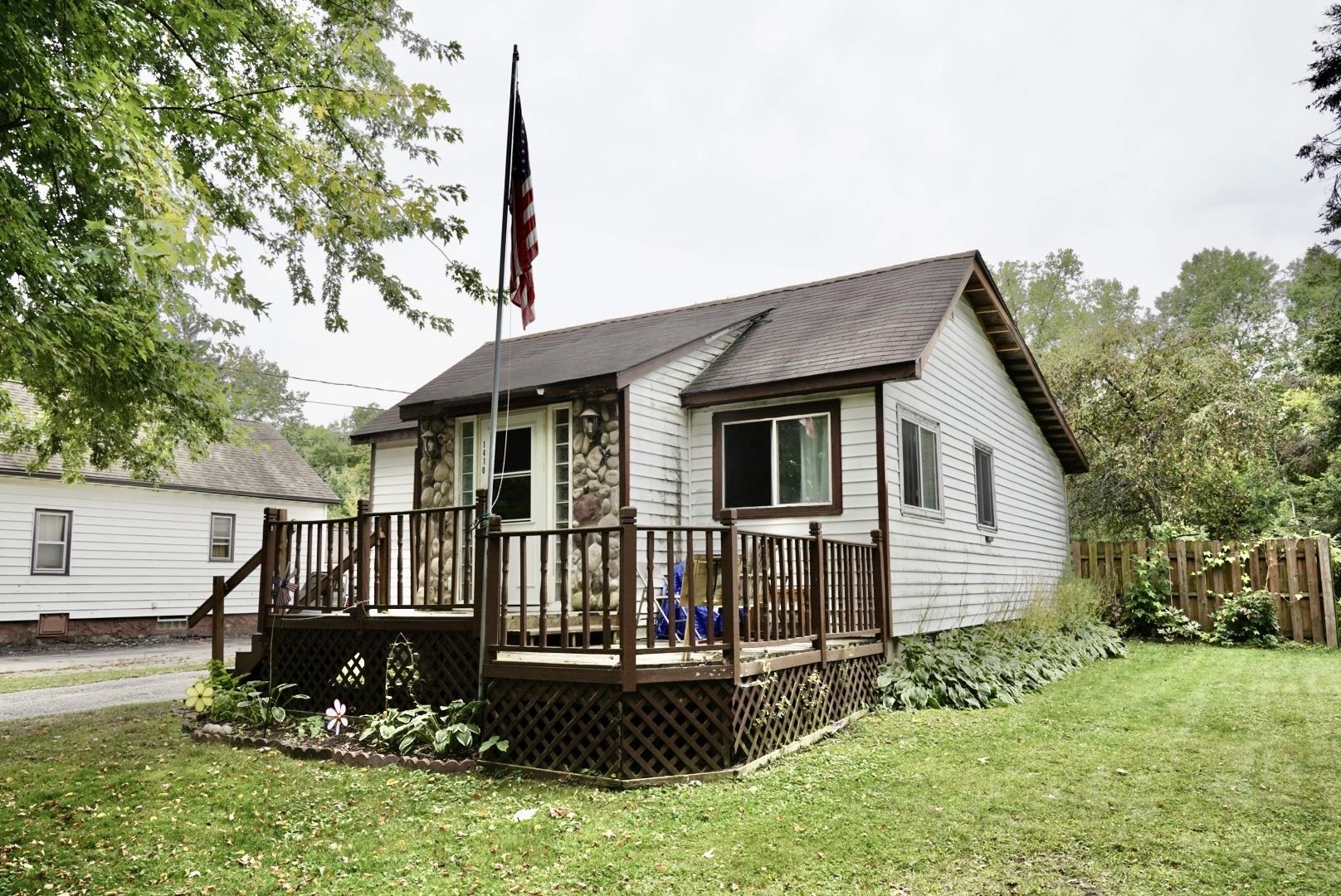 1410 S 3RD AVENUE SOUTH, Wausau, Wisconsin 54401, 2 Bedrooms Bedrooms, ,1 BathroomBathrooms,Residential,For Sale,1410 S 3RD AVENUE SOUTH,22504489