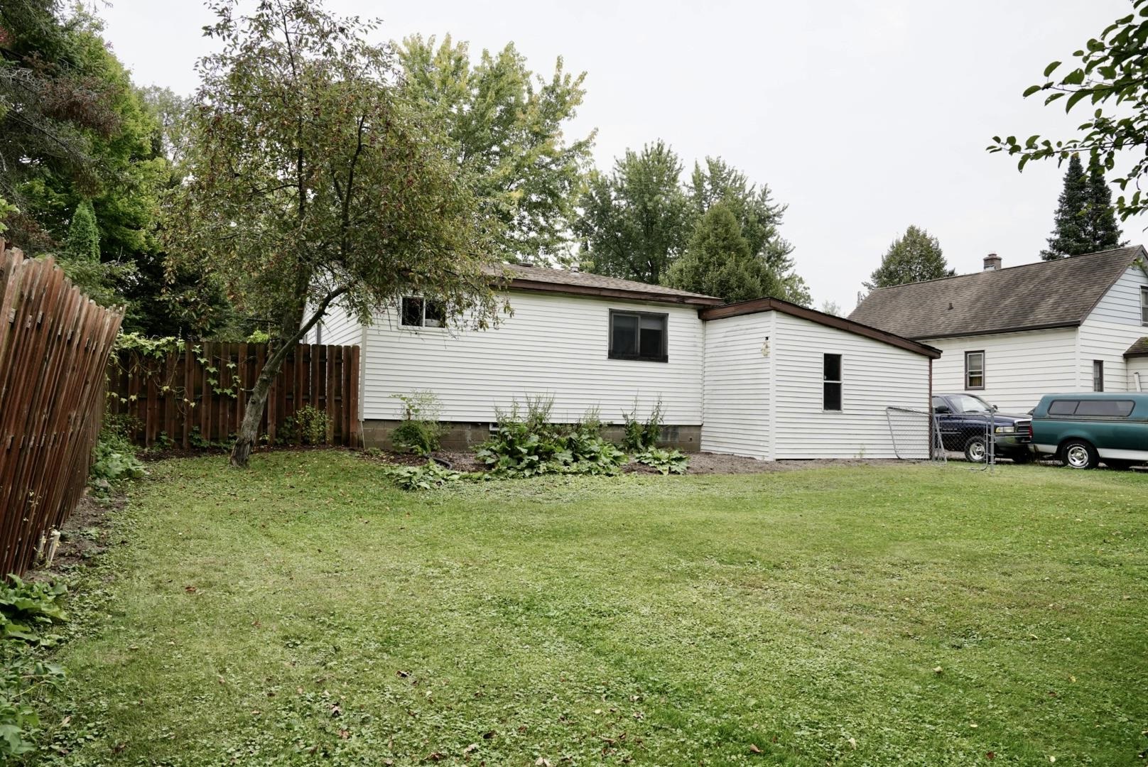 1410 S 3RD AVENUE SOUTH, Wausau, Wisconsin 54401, 2 Bedrooms Bedrooms, ,1 BathroomBathrooms,Residential,For Sale,1410 S 3RD AVENUE SOUTH,22504489