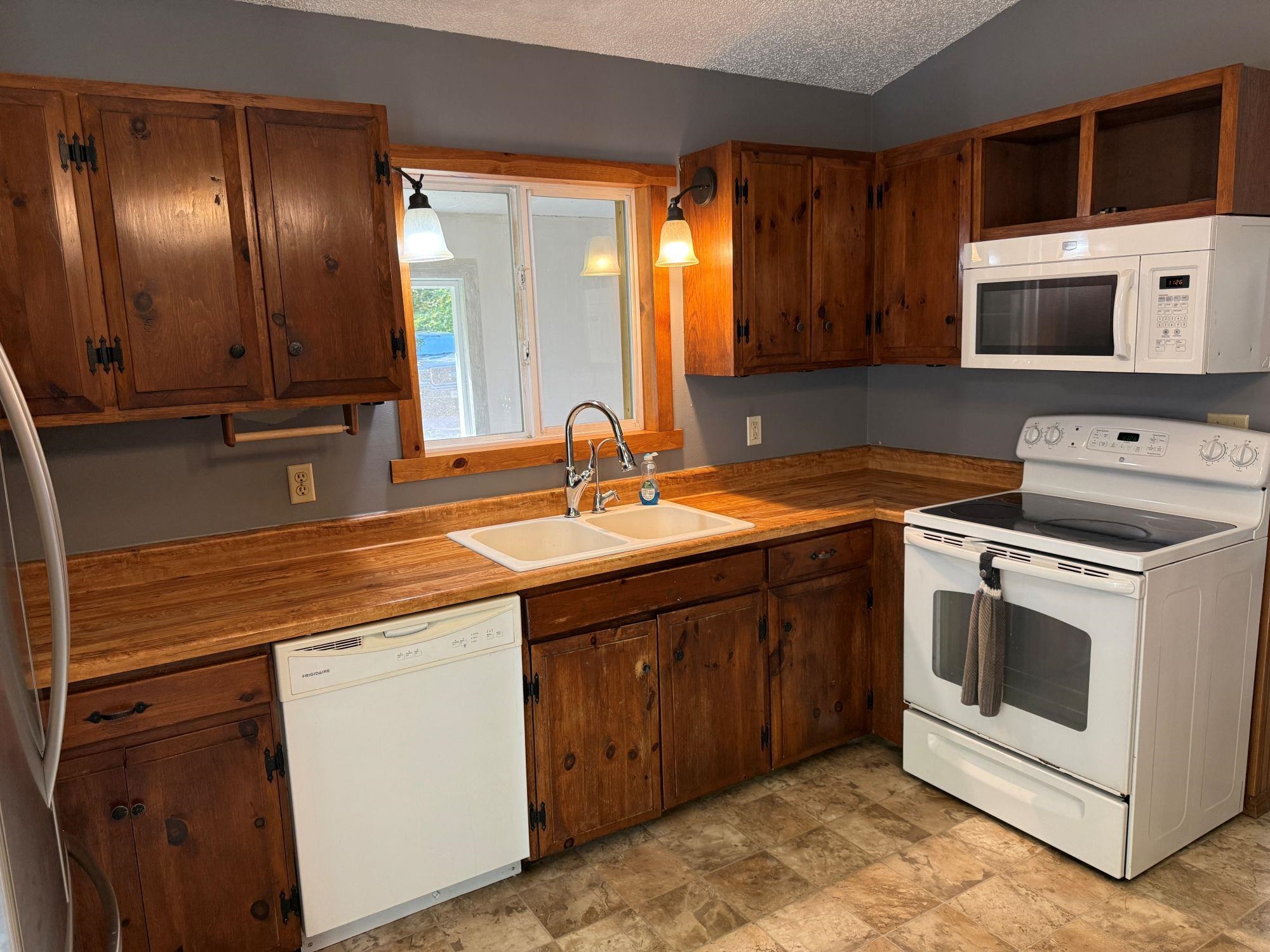 W9196 BIRCHWOOD LANE, Deerbrook, Wisconsin 54424, 2 Bedrooms Bedrooms, ,1 BathroomBathrooms,Residential,For Sale,W9196 BIRCHWOOD LANE,22504500