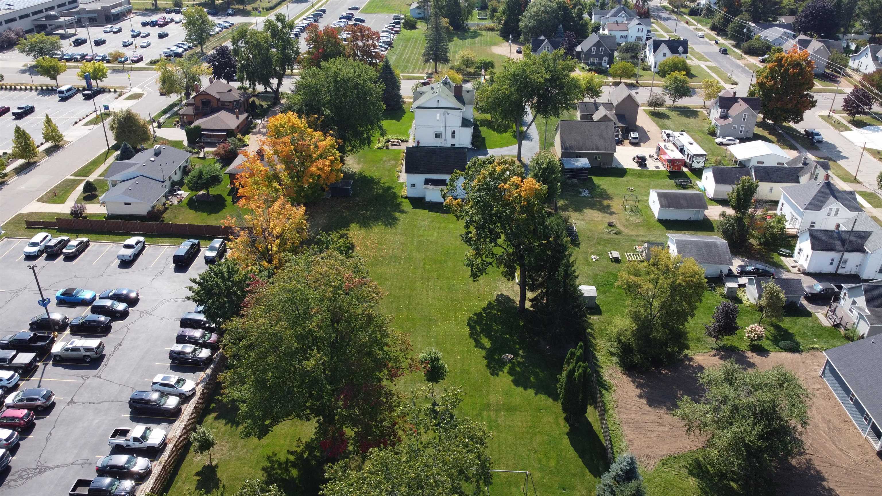 116 5TH AVENUE, Antigo, Wisconsin 54409-0000, 5 Bedrooms Bedrooms, ,3 BathroomsBathrooms,Residential,For Sale,116 5TH AVENUE,22504591