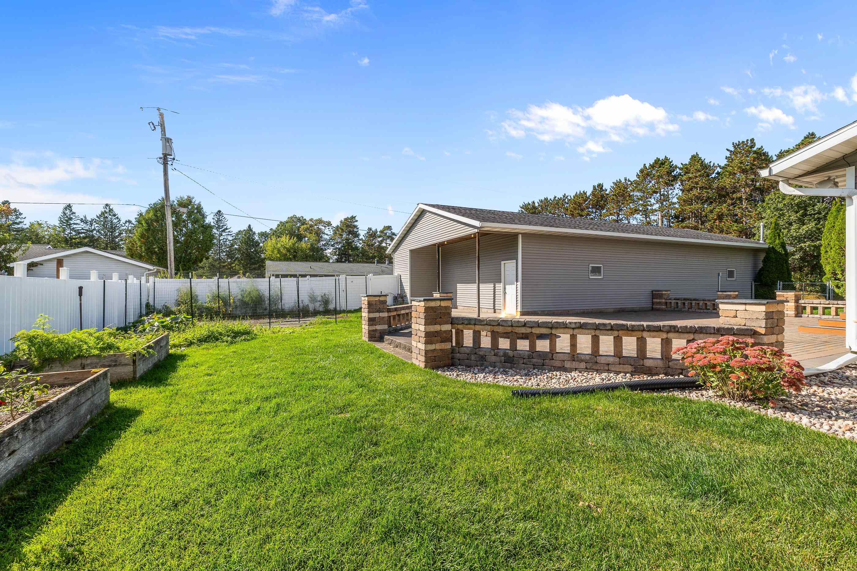 1011 MELODY LANE, Plover, Wisconsin 54467, 4 Bedrooms Bedrooms, ,2 BathroomsBathrooms,Residential,For Sale,1011 MELODY LANE,22504626