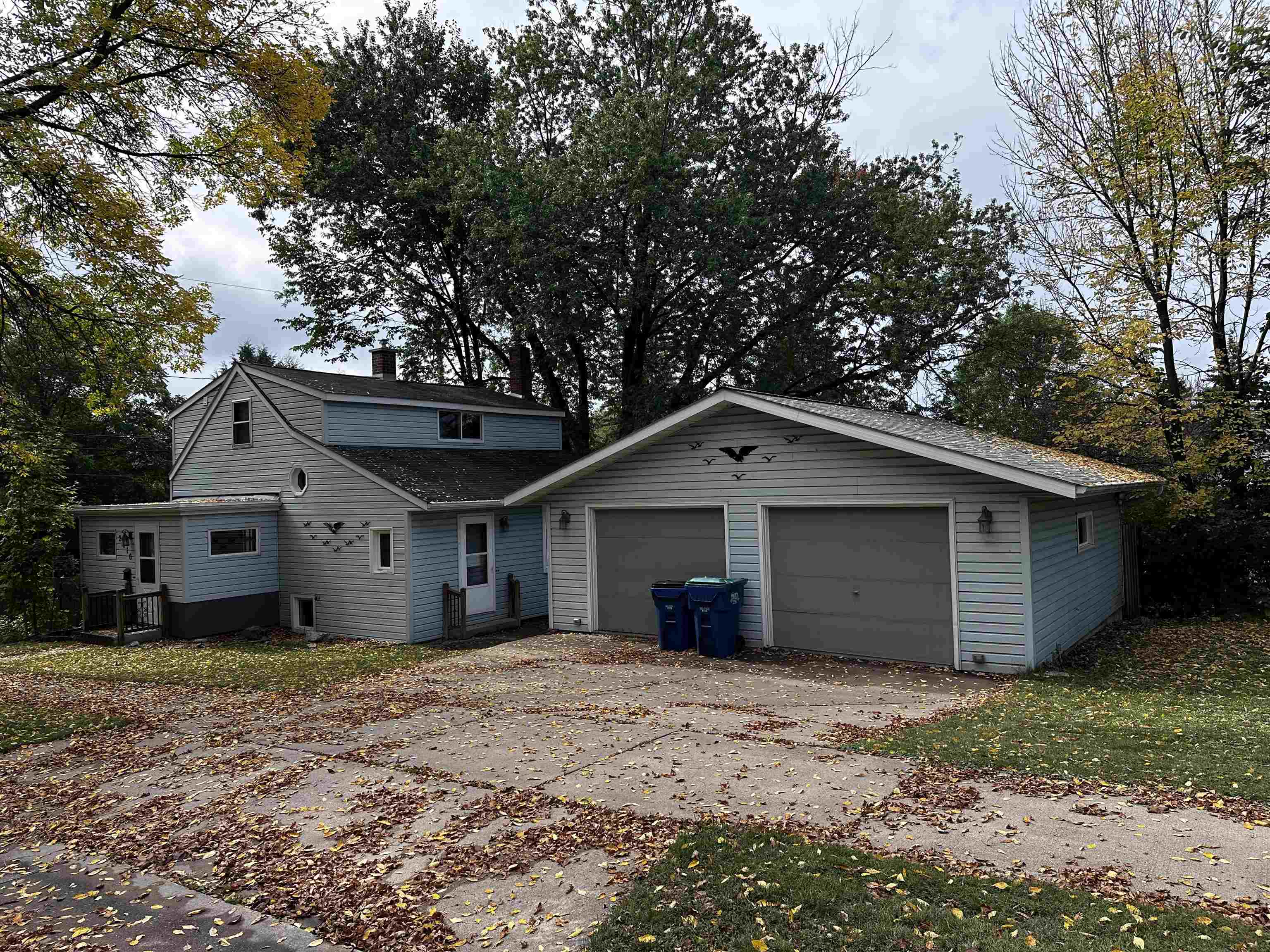 2410 N 8th Street