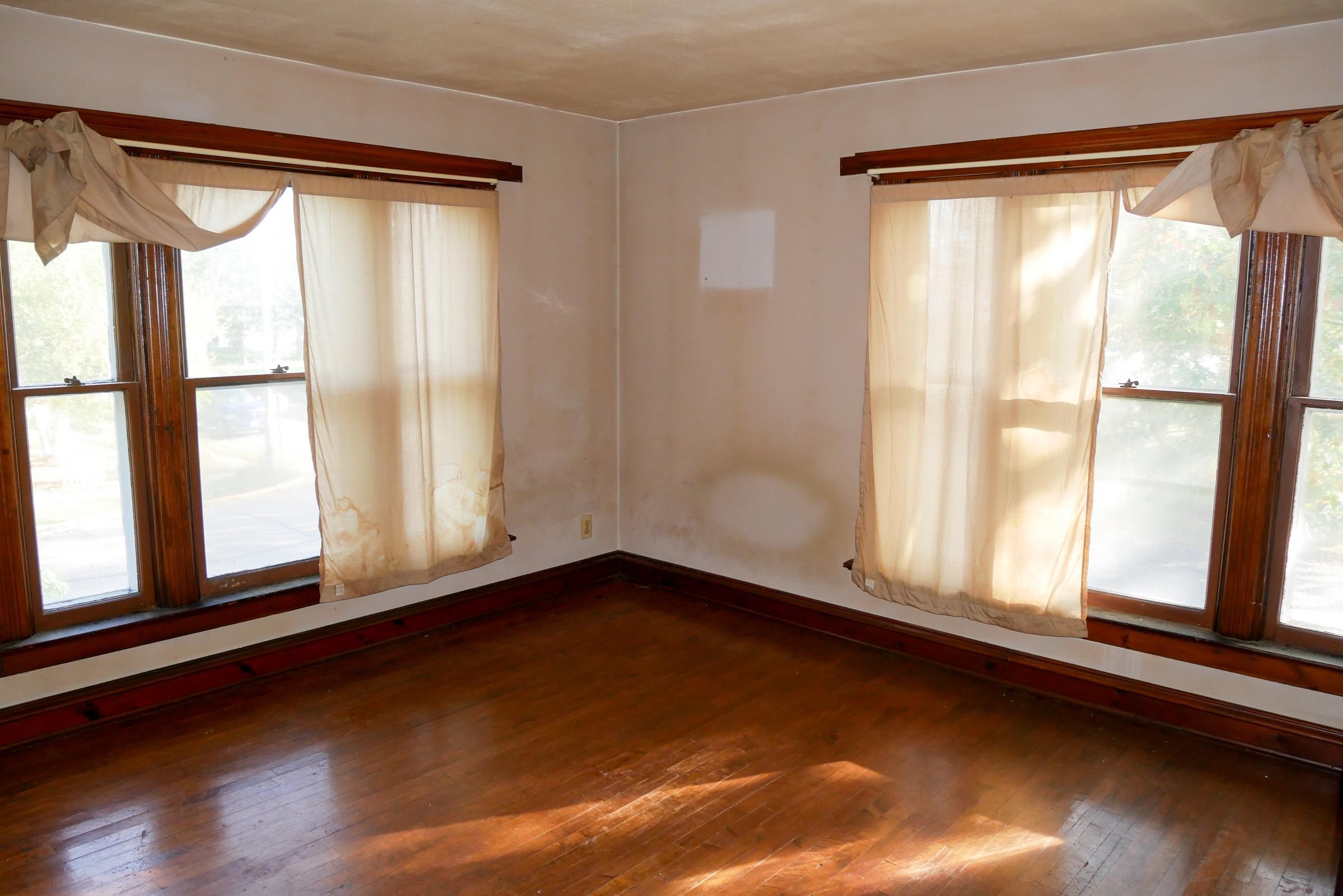 1105 LANDALL AVENUE, Rib Lake, Wisconsin 54470, 3 Bedrooms Bedrooms, ,1 BathroomBathrooms,Multi-family,For Sale,1105 LANDALL AVENUE,22504712