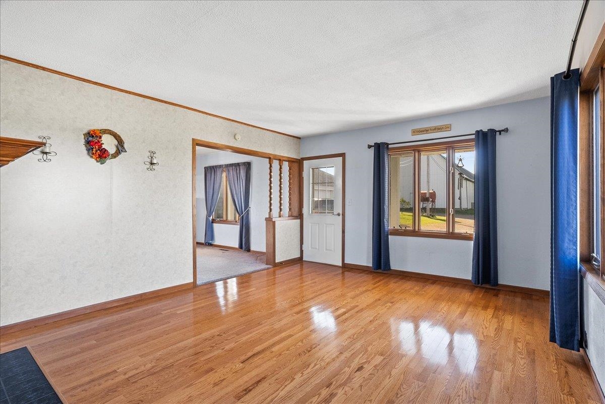 N6760 STATE HIGHWAY 13, Medford, Wisconsin 54451, 4 Bedrooms Bedrooms, ,2 BathroomsBathrooms,Residential,For Sale,N6760 STATE HIGHWAY 13,22504729