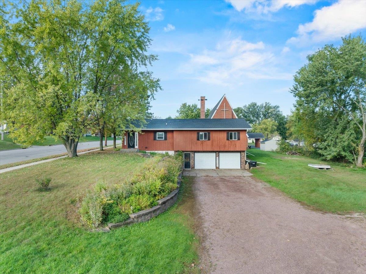 104 W BEGLEY STREET, Greenwood, Wisconsin 54437, 3 Bedrooms Bedrooms, ,1 BathroomBathrooms,Residential,For Sale,104 W BEGLEY STREET,22504780