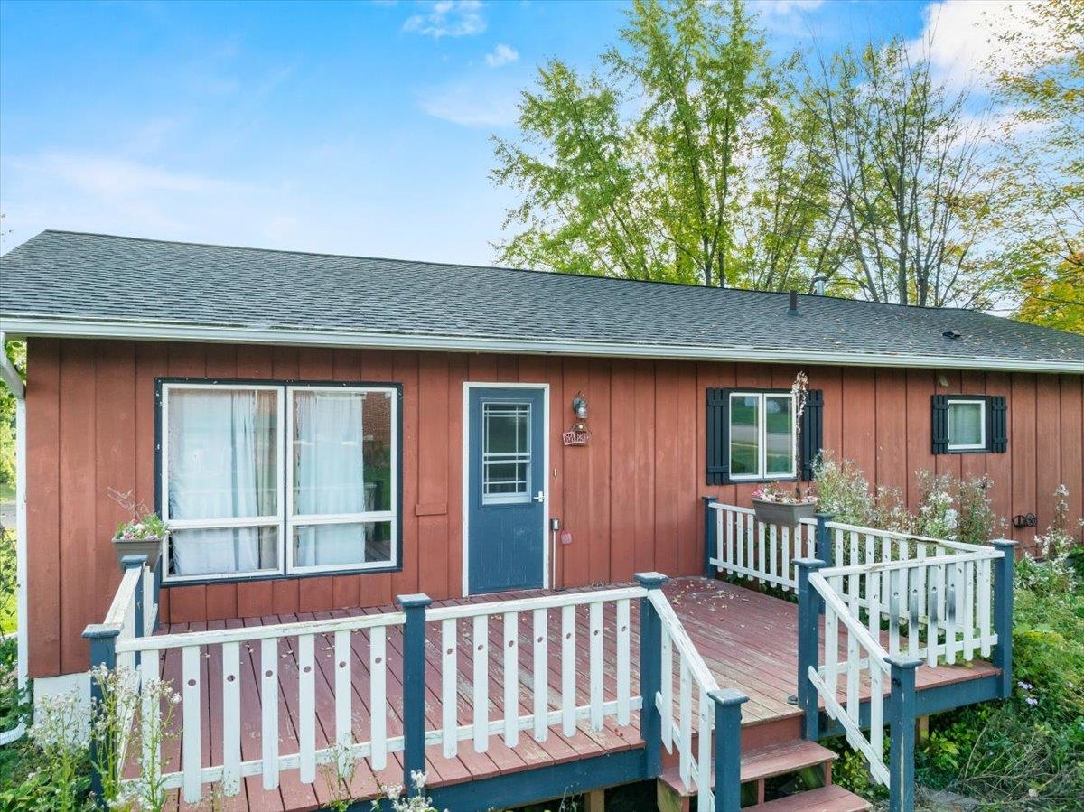 104 W BEGLEY STREET, Greenwood, Wisconsin 54437, 3 Bedrooms Bedrooms, ,1 BathroomBathrooms,Residential,For Sale,104 W BEGLEY STREET,22504780