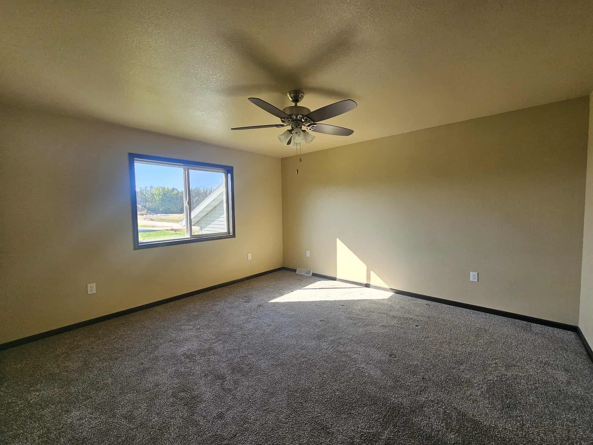 815 W ROBERTS STREET, Spencer, Wisconsin 54479, 3 Bedrooms Bedrooms, ,3 BathroomsBathrooms,Residential,For Sale,815 W ROBERTS STREET,22504840