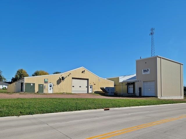 810 TAMARACK AVENUE, Edgar, Wisconsin 54426, ,Commercial/industrial,For Sale,810 TAMARACK AVENUE,22504906