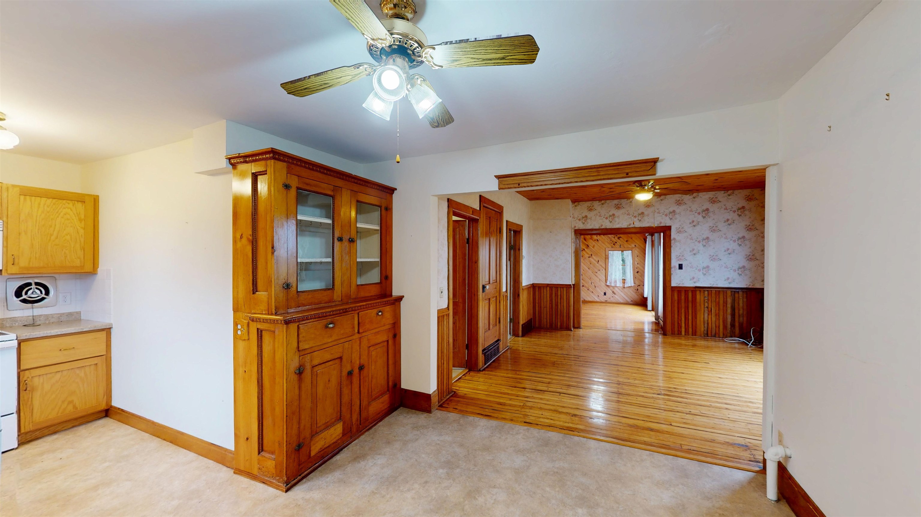 227736 PECAN ROAD, Colby, Wisconsin 54421, 4 Bedrooms Bedrooms, ,1 BathroomBathrooms,Residential,For Sale,227736 PECAN ROAD,22505333