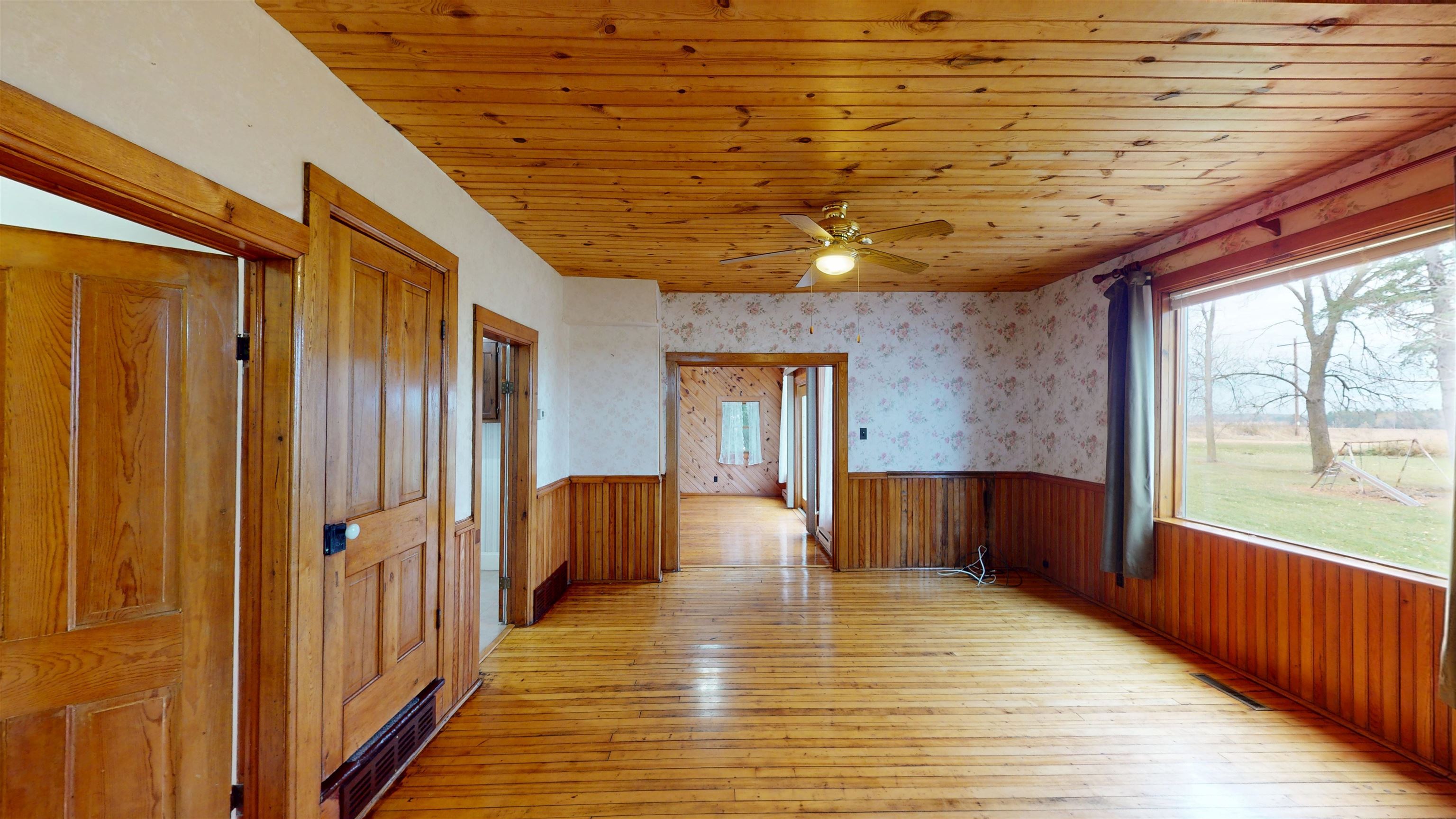 227736 PECAN ROAD, Colby, Wisconsin 54421, 4 Bedrooms Bedrooms, ,1 BathroomBathrooms,Residential,For Sale,227736 PECAN ROAD,22505333