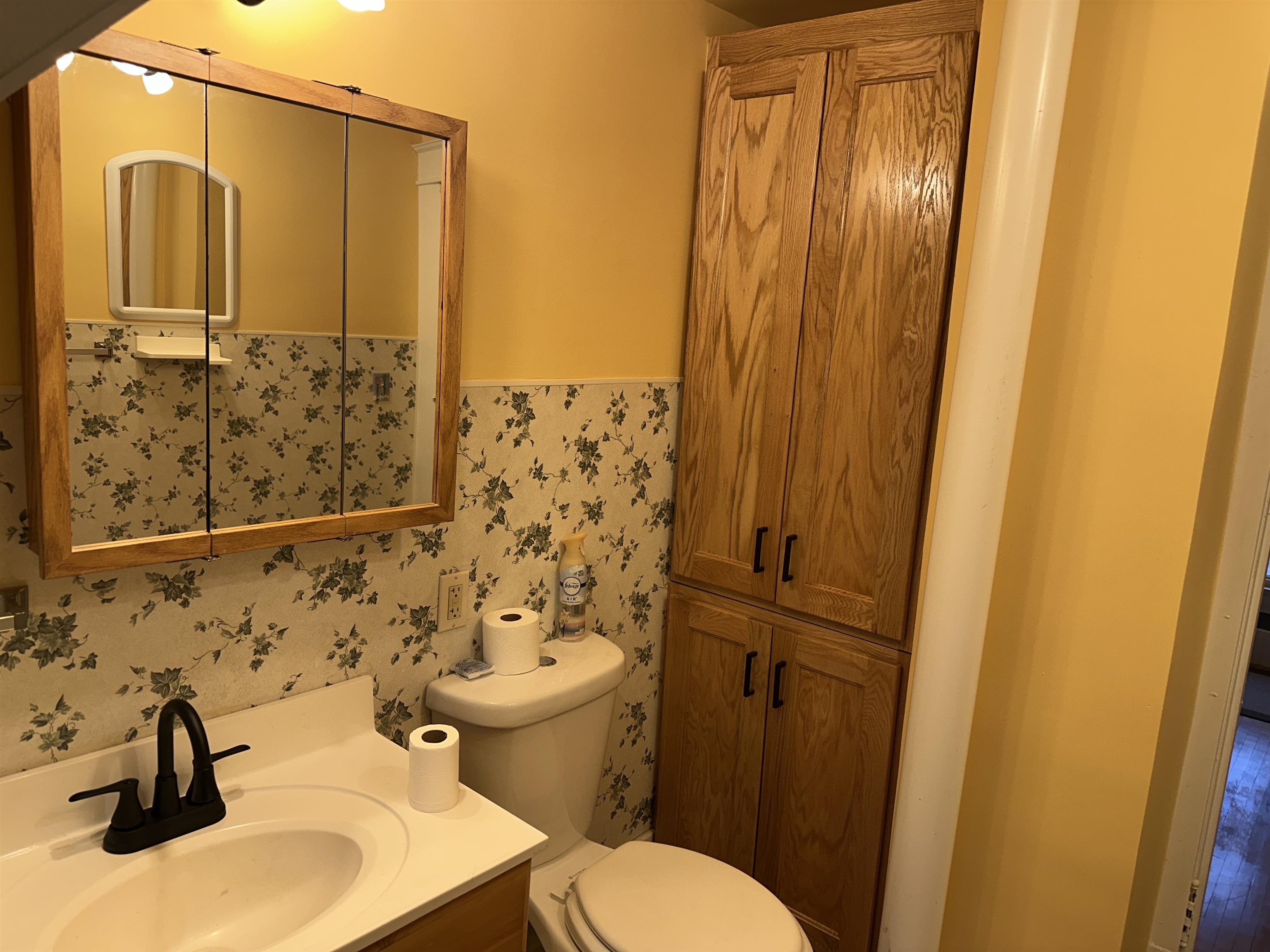 407 E 5TH STREET, Owen, Wisconsin 54460, 3 Bedrooms Bedrooms, ,1 BathroomBathrooms,Residential,For Sale,407 E 5TH STREET,22505362