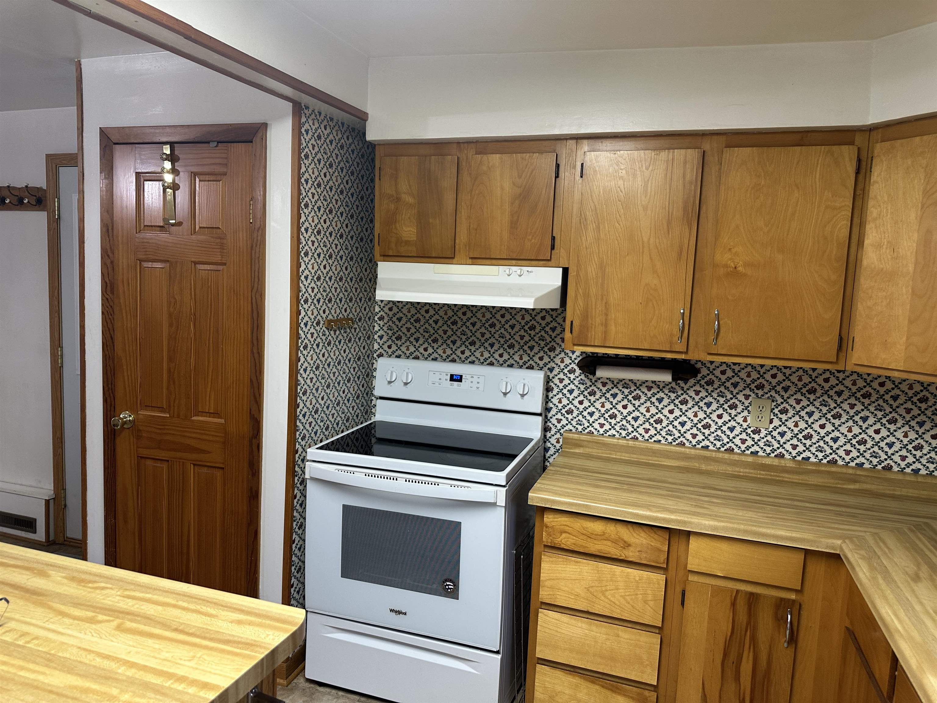 407 E 5TH STREET, Owen, Wisconsin 54460, 3 Bedrooms Bedrooms, ,1 BathroomBathrooms,Residential,For Sale,407 E 5TH STREET,22505362