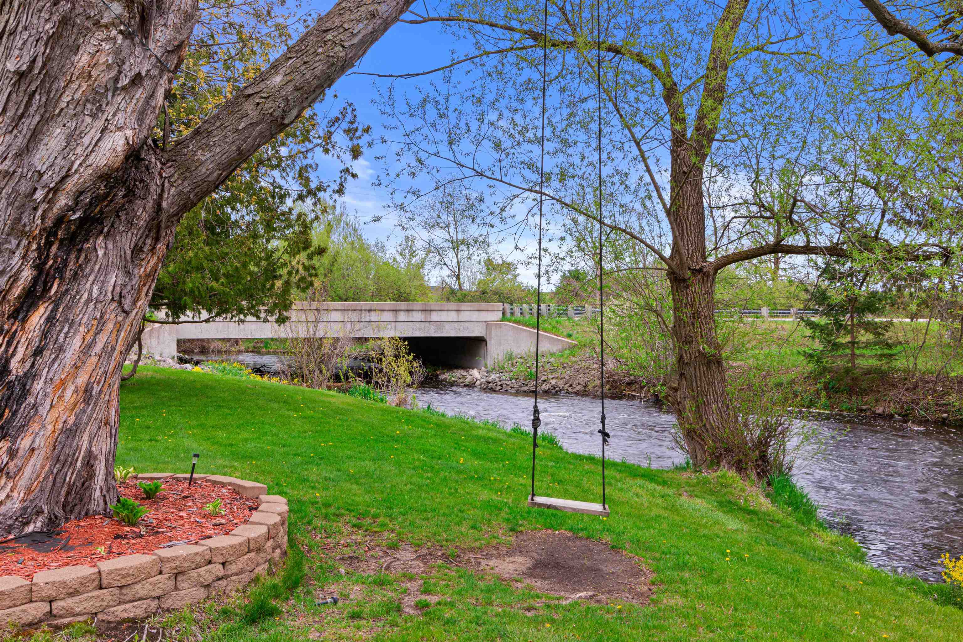 141 COUNTY ROAD KK, Amherst, Wisconsin 54406, 1 Bedroom Bedrooms, 5 Rooms Rooms,1 BathroomBathrooms,Multi-family,For Sale,141 COUNTY ROAD KK,22505406