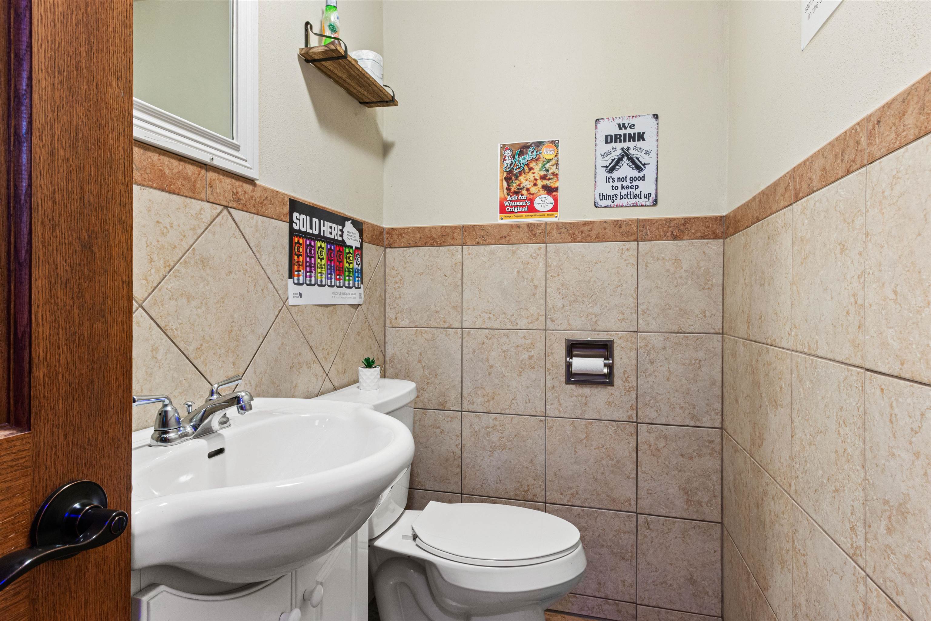 141 COUNTY ROAD KK, Amherst, Wisconsin 54406, 1 Bedroom Bedrooms, 5 Rooms Rooms,1 BathroomBathrooms,Multi-family,For Sale,141 COUNTY ROAD KK,22505406