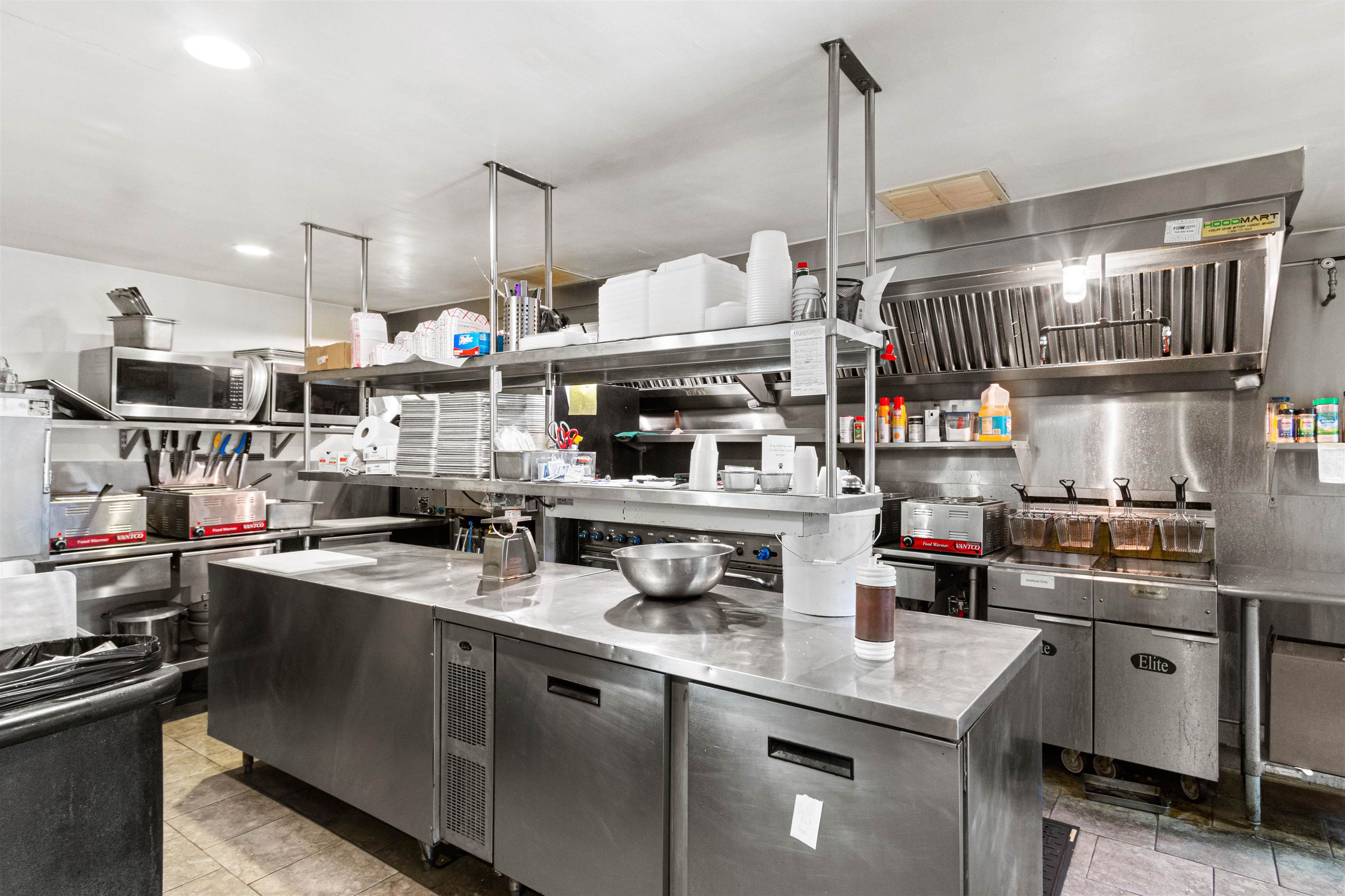 141 COUNTY ROAD KK, Amherst, Wisconsin 54406, 1 Bedroom Bedrooms, 5 Rooms Rooms,1 BathroomBathrooms,Multi-family,For Sale,141 COUNTY ROAD KK,22505406