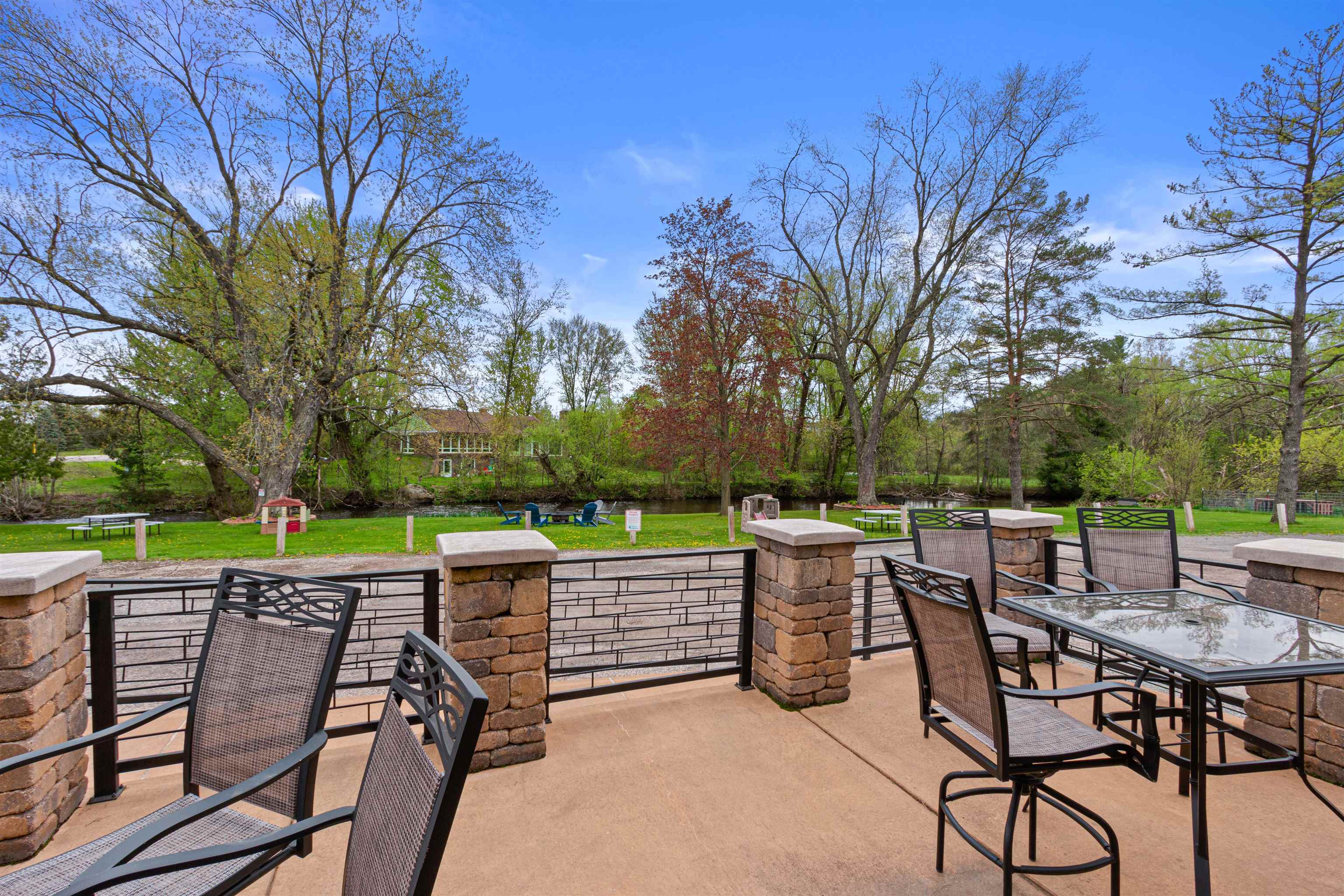 141 COUNTY ROAD KK, Amherst, Wisconsin 54406, 1 Bedroom Bedrooms, 5 Rooms Rooms,1 BathroomBathrooms,Multi-family,For Sale,141 COUNTY ROAD KK,22505406