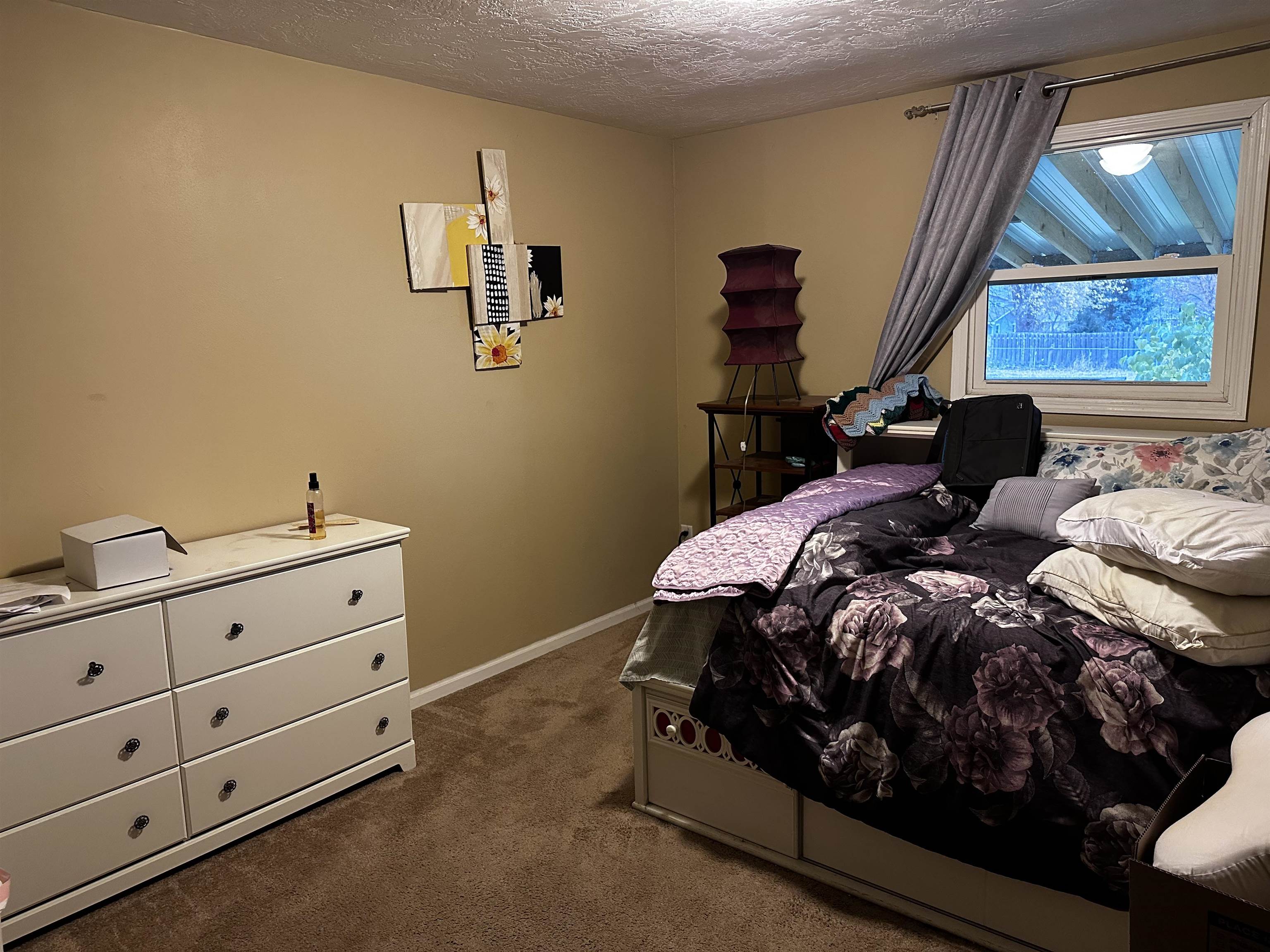 218 E Calumet Street