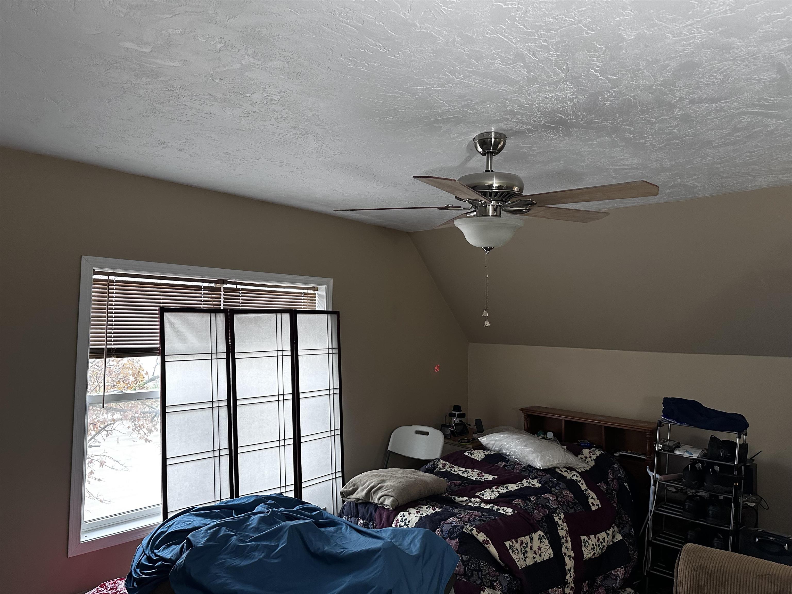 218 E Calumet Street