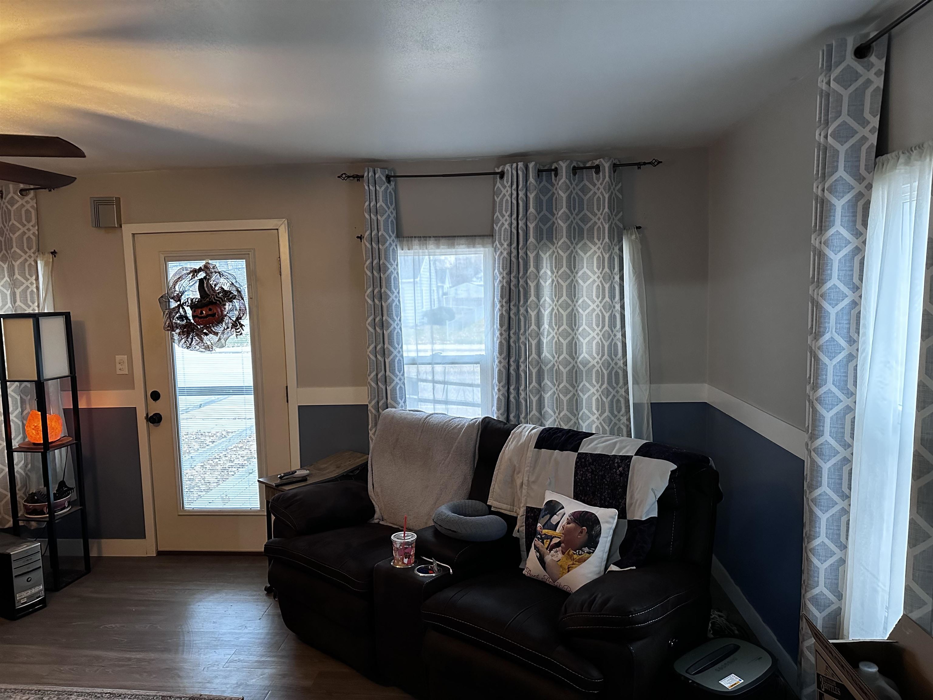 218 E Calumet Street