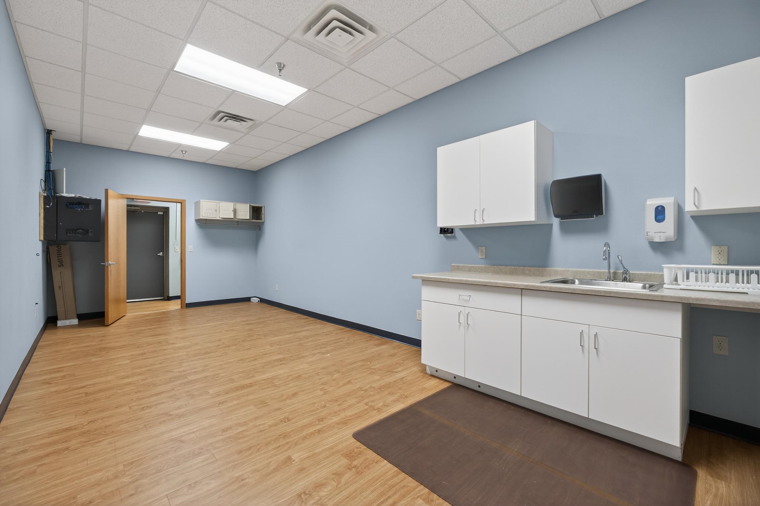 1355 8TH STREET SOUTH, Wisconsin Rapids, Wisconsin 54494, ,Commercial/industrial,For Sale,1355 8TH STREET SOUTH,22505695