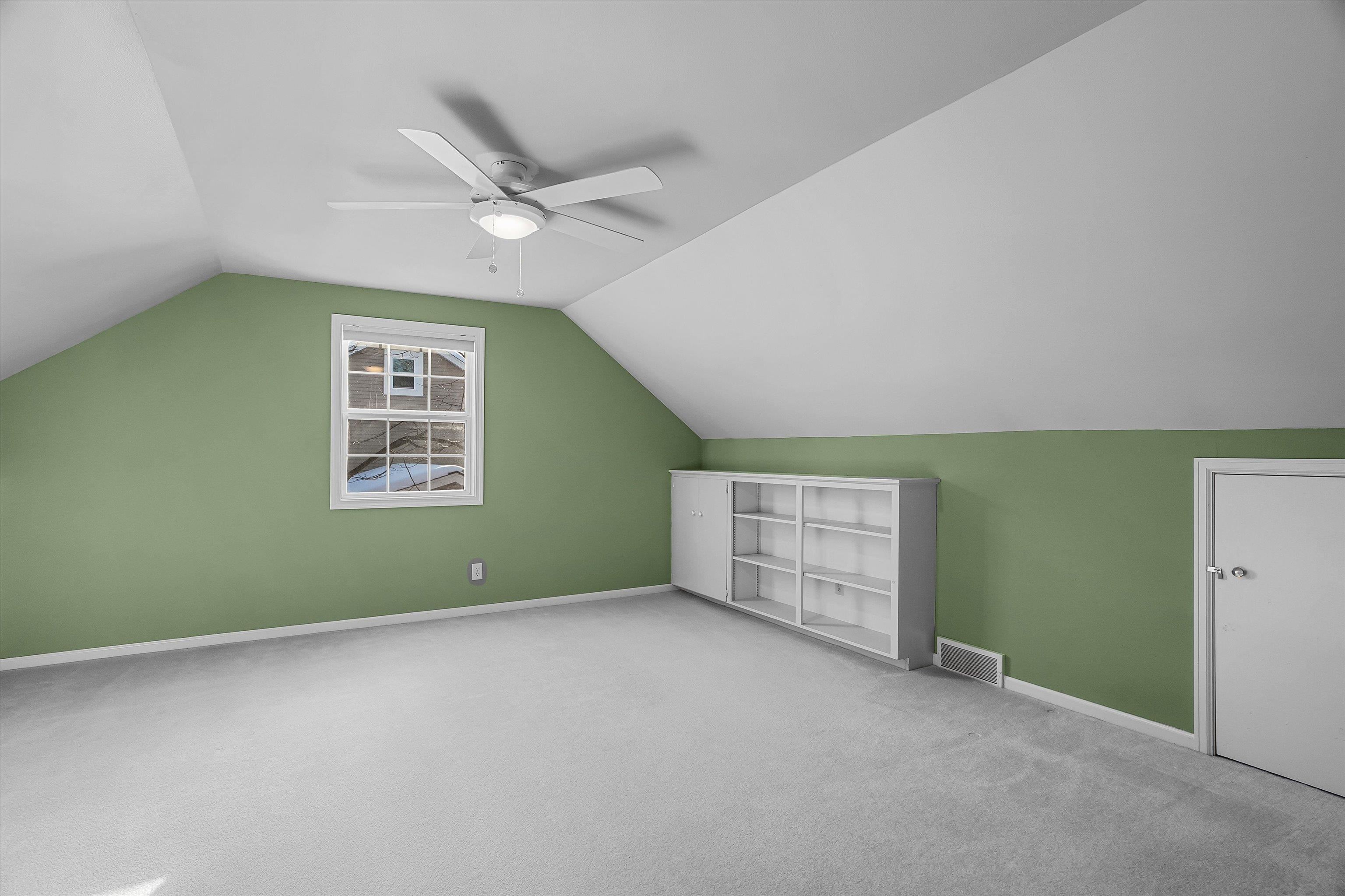 1511 N BROADWAY AVENUE, Marshfield, Wisconsin 54449, 4 Bedrooms Bedrooms, ,2 BathroomsBathrooms,Residential,For Sale,1511 N BROADWAY AVENUE,22505777