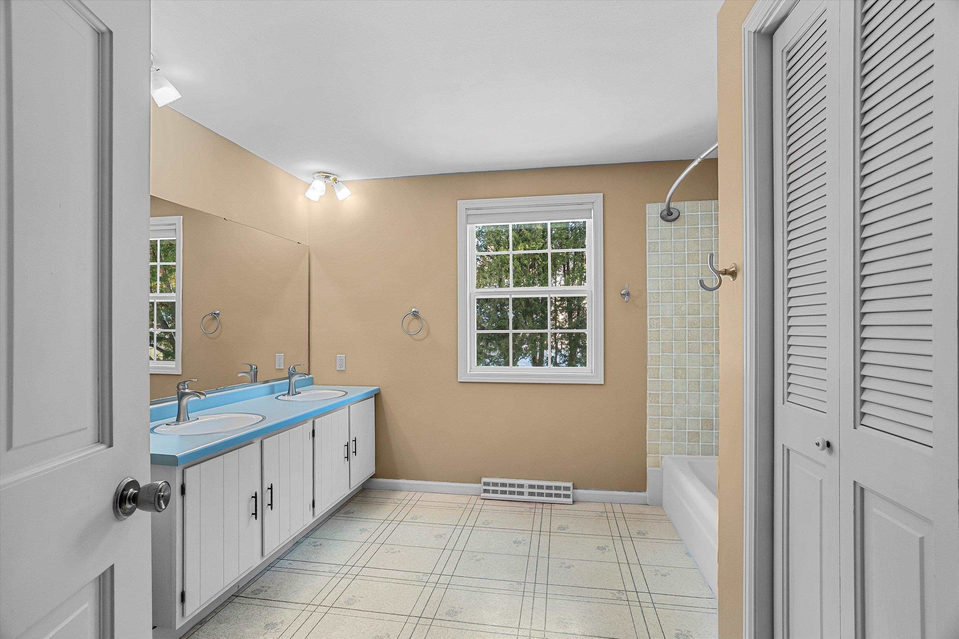 1511 N BROADWAY AVENUE, Marshfield, Wisconsin 54449, 4 Bedrooms Bedrooms, ,2 BathroomsBathrooms,Residential,For Sale,1511 N BROADWAY AVENUE,22505777