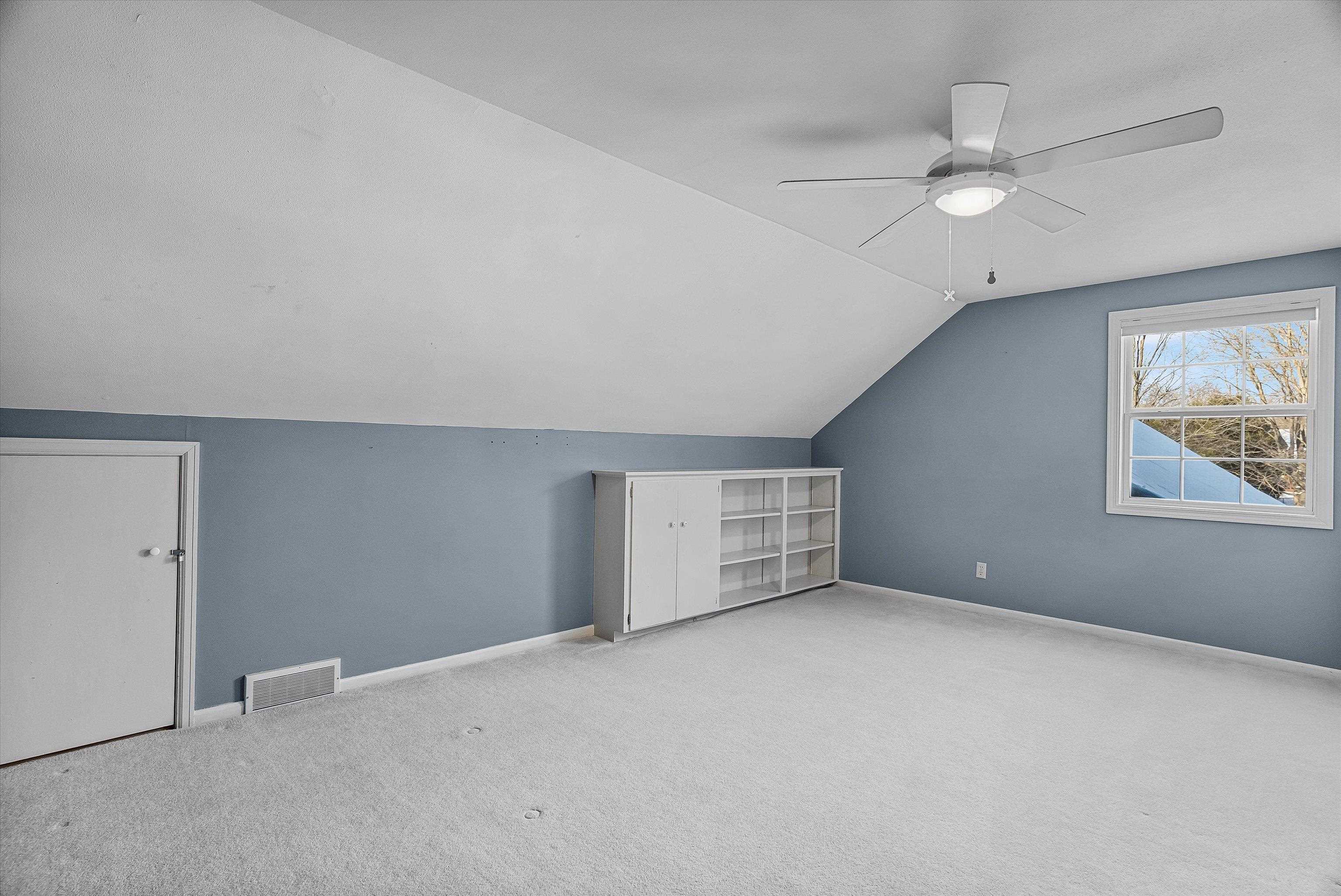 1511 N BROADWAY AVENUE, Marshfield, Wisconsin 54449, 4 Bedrooms Bedrooms, ,2 BathroomsBathrooms,Residential,For Sale,1511 N BROADWAY AVENUE,22505777