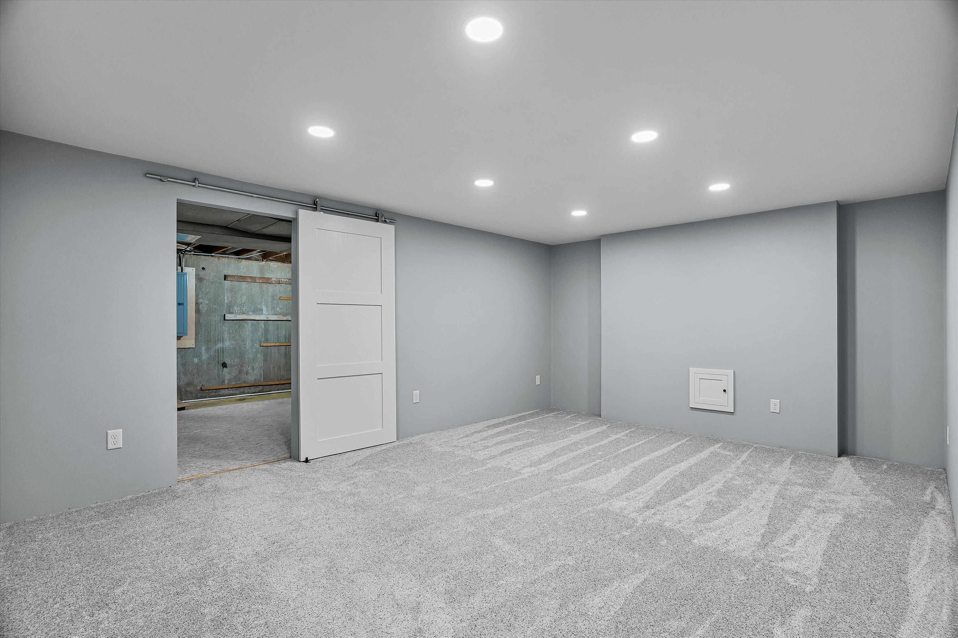 1511 N BROADWAY AVENUE, Marshfield, Wisconsin 54449, 4 Bedrooms Bedrooms, ,2 BathroomsBathrooms,Residential,For Sale,1511 N BROADWAY AVENUE,22505777