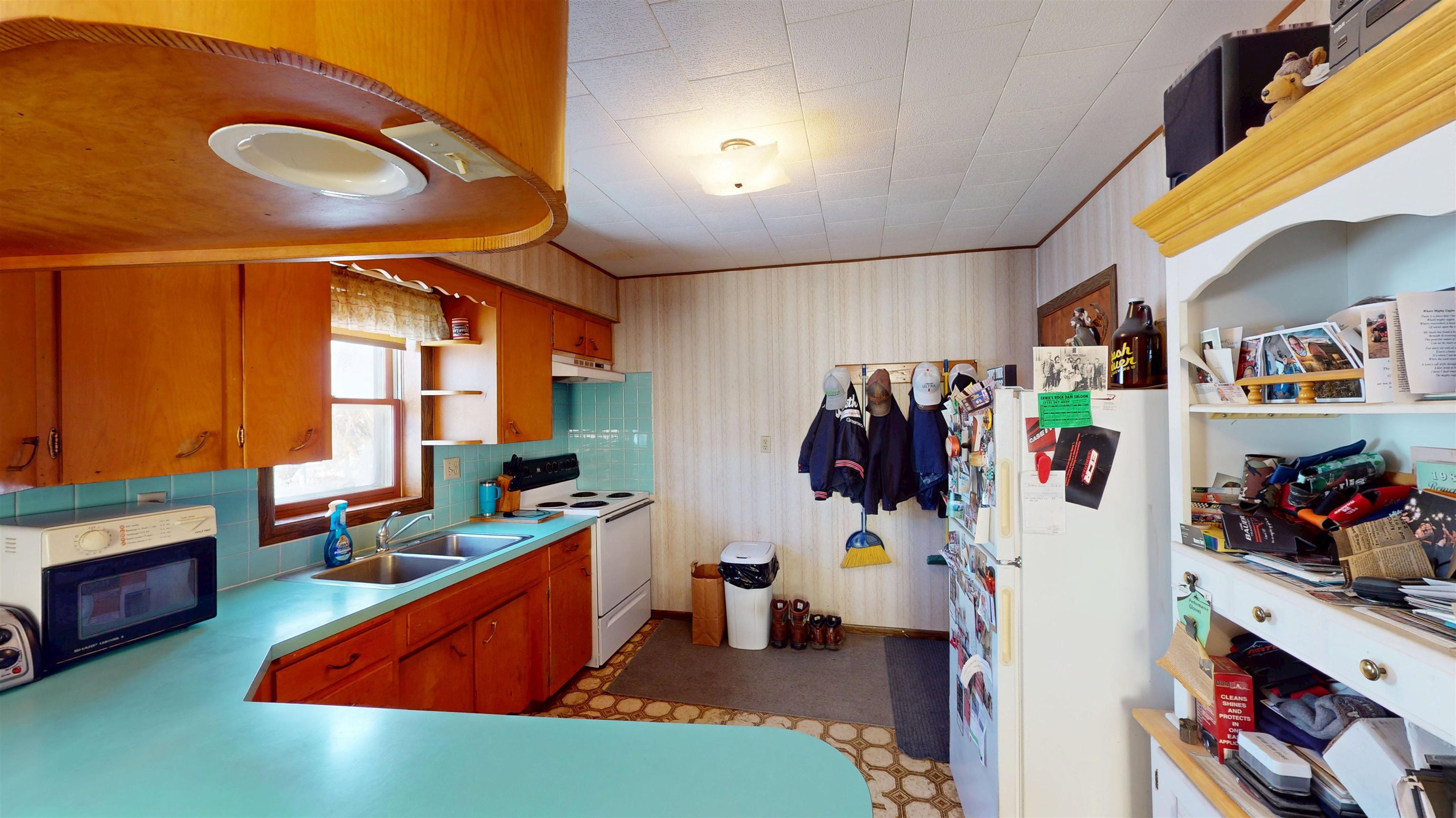 135 S MAIN STREET, Greenwood, Wisconsin 54437, ,Commercial/industrial,For Sale,135 S MAIN STREET,22505827