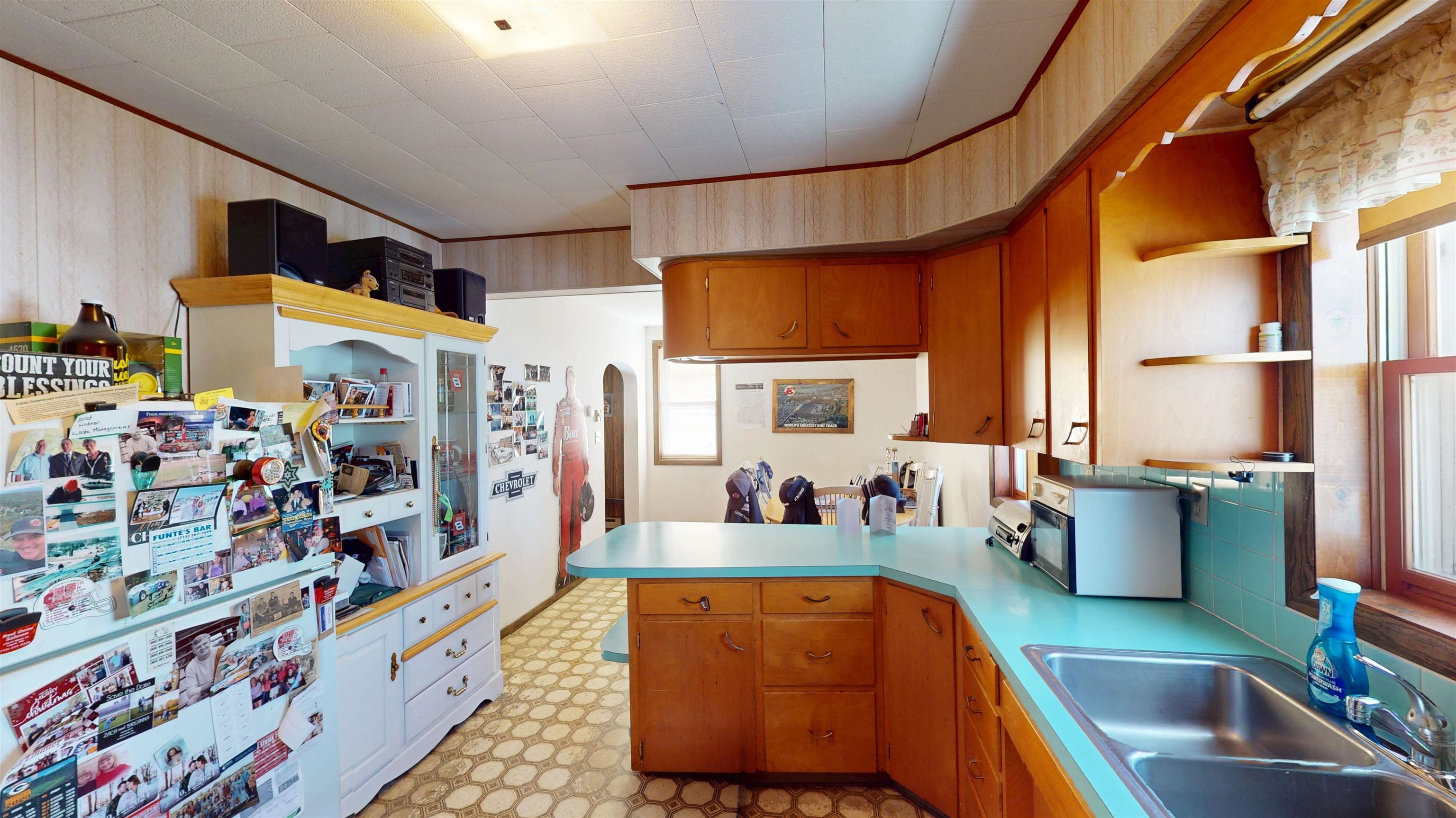 135 S MAIN STREET, Greenwood, Wisconsin 54437, ,Commercial/industrial,For Sale,135 S MAIN STREET,22505827