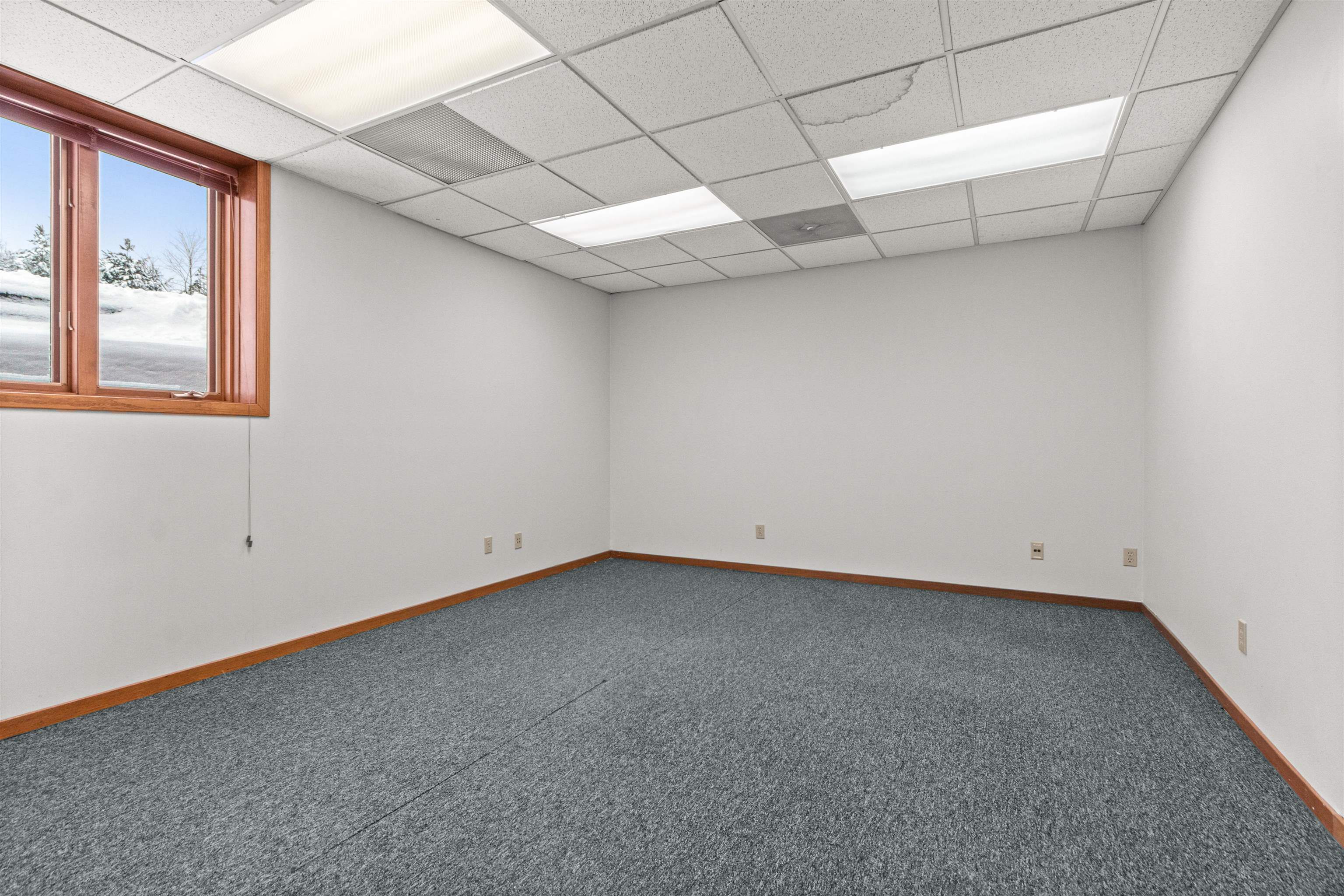 2925 POST ROAD, Stevens Point, Wisconsin 54481, ,Commercial/industrial,For Rent,2925 POST ROAD,22600040