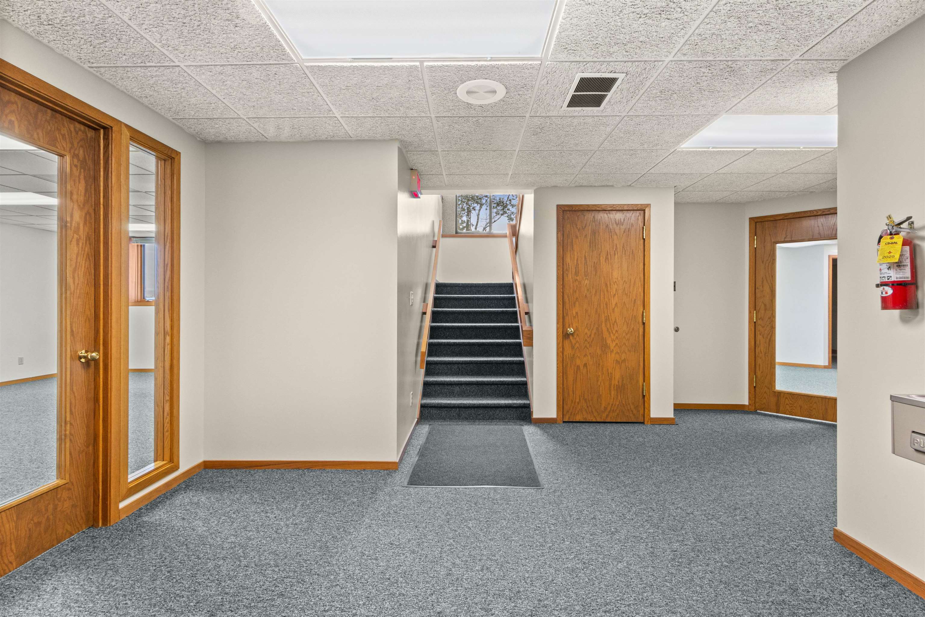 2925 POST ROAD, Stevens Point, Wisconsin 54481, ,Commercial/industrial,For Rent,2925 POST ROAD,22600040