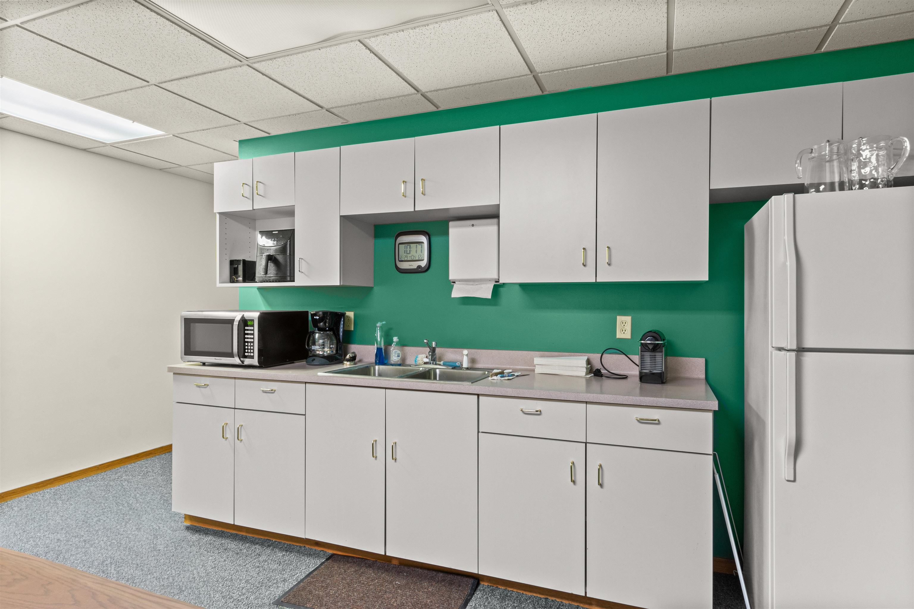 2925 POST ROAD, Stevens Point, Wisconsin 54481, ,Commercial/industrial,For Rent,2925 POST ROAD,22600043